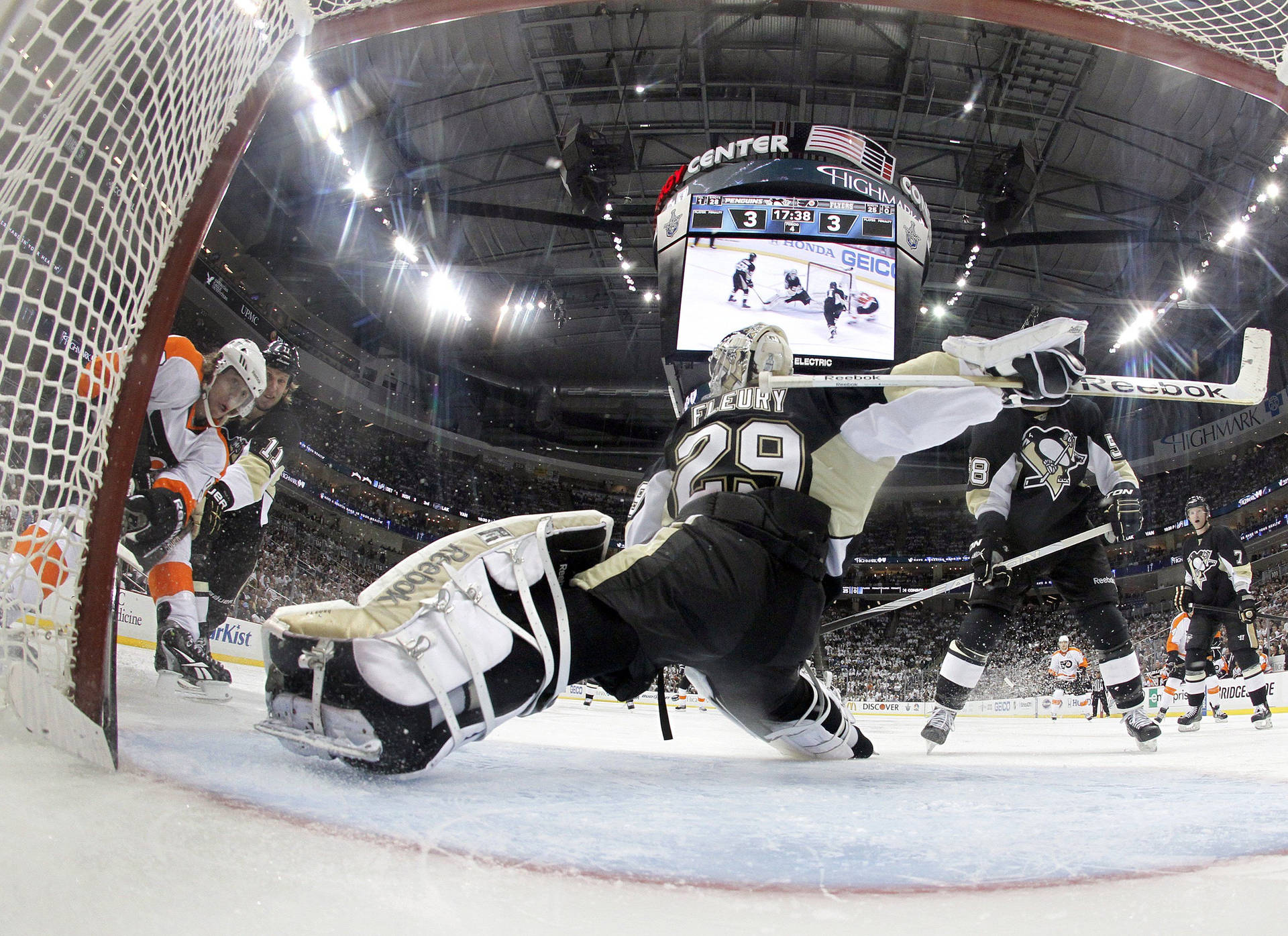 Pittsburgh Penguins Fleury In-Game Action Wallpaper