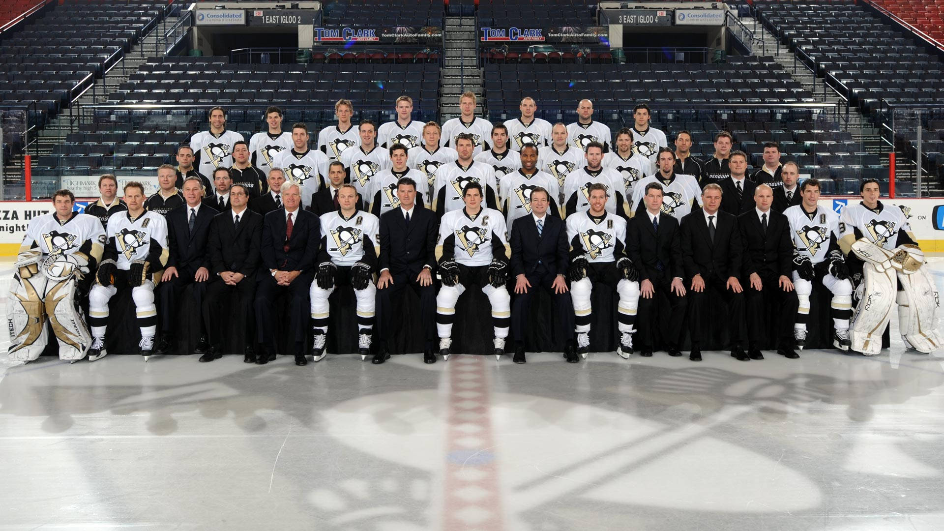 Pittsburgh Penguins Team Foto Udskrivning: Se sødt ud med dette søde billede af Pittsburgh Penguins-holdet på dit skrivebord! Wallpaper