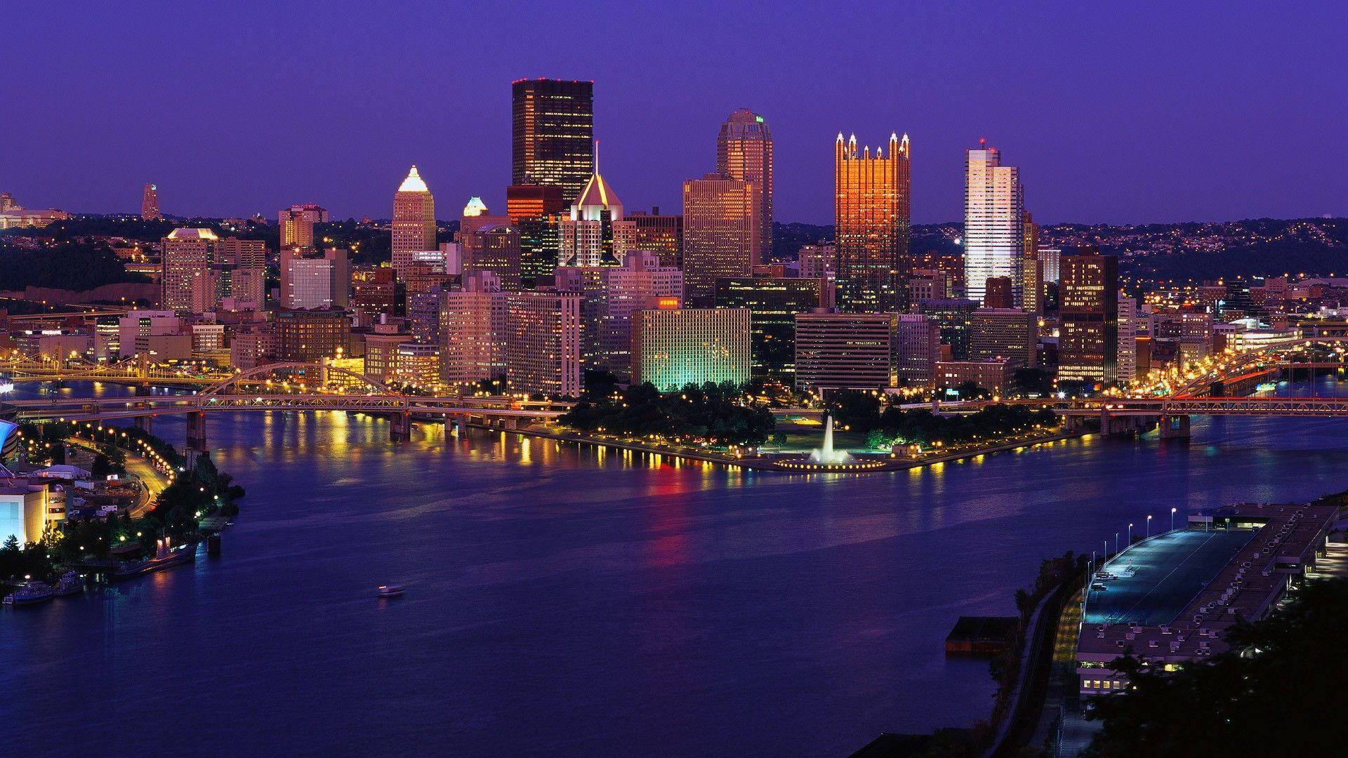 Pittsburgh Skyline At Dusk Wallpaper