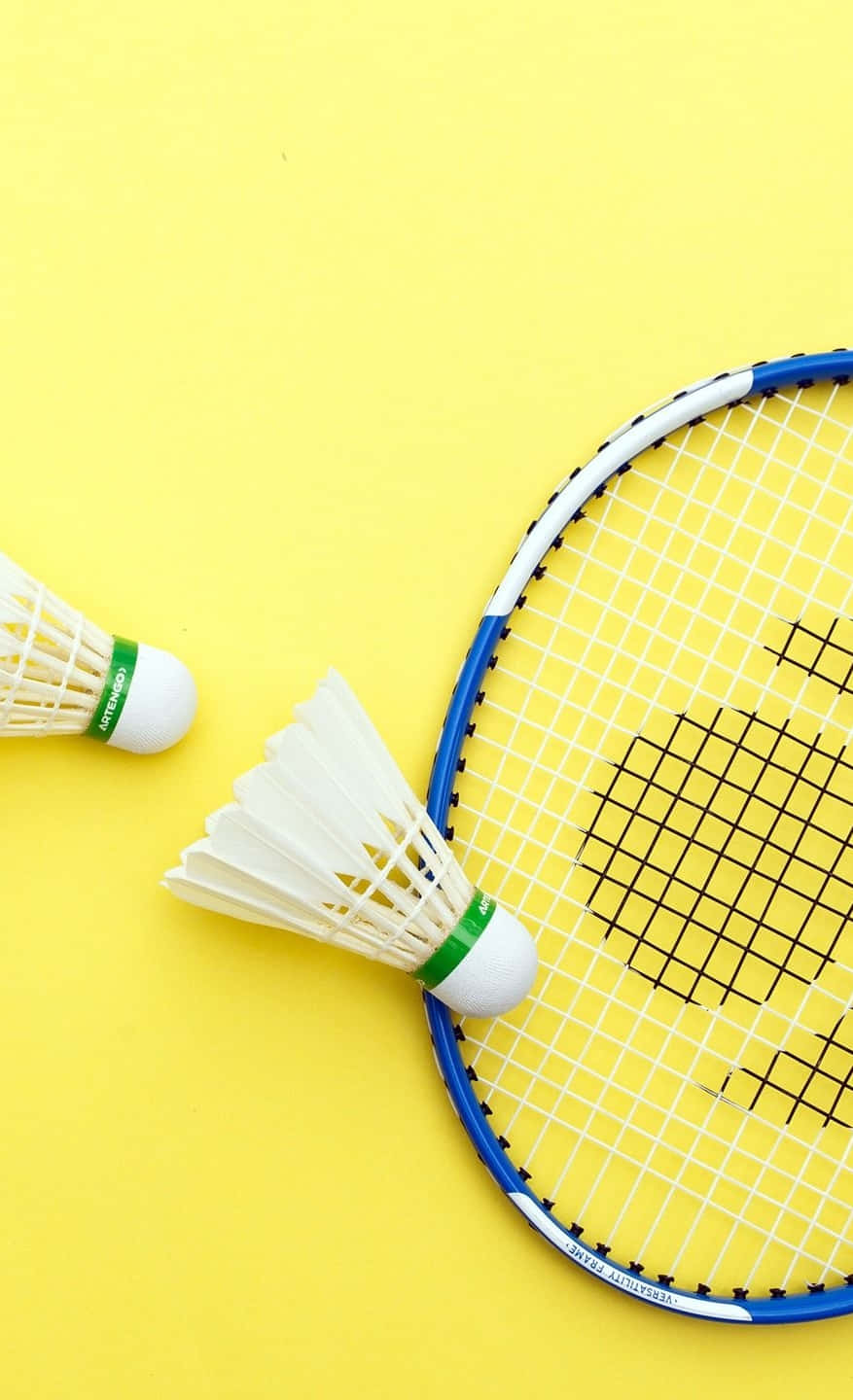Minimalist Yellow Pixel 3 Badminton Background
