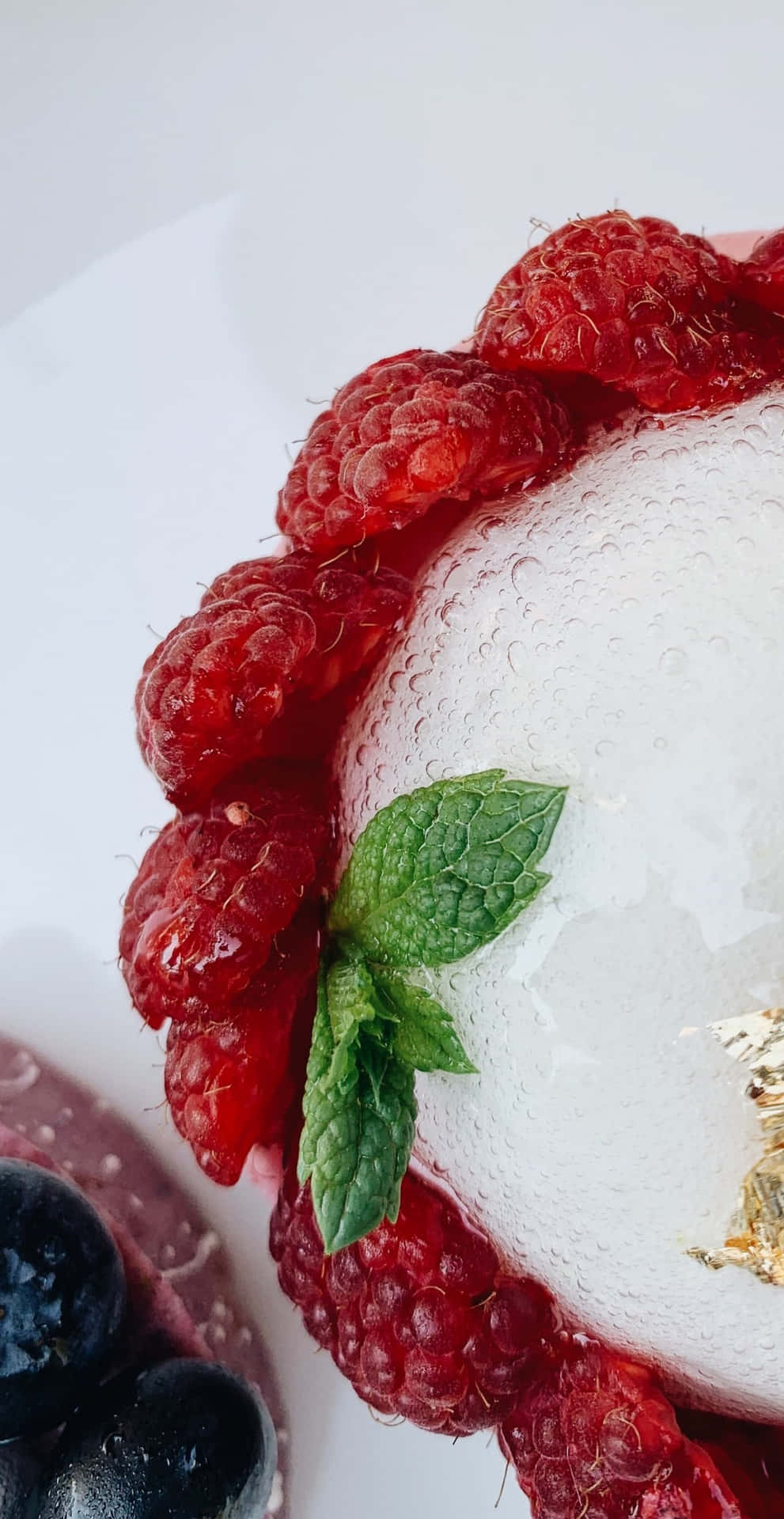 Genießensie Köstliche Desserts Und Atemberaubende Bilder Mit Dem Fortschrittlichen Pixel 3 Smartphone.