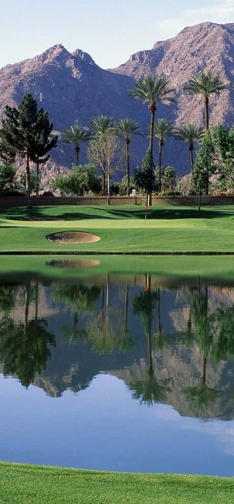 Calm Water Hazard Pixel 3 Golf Course Background