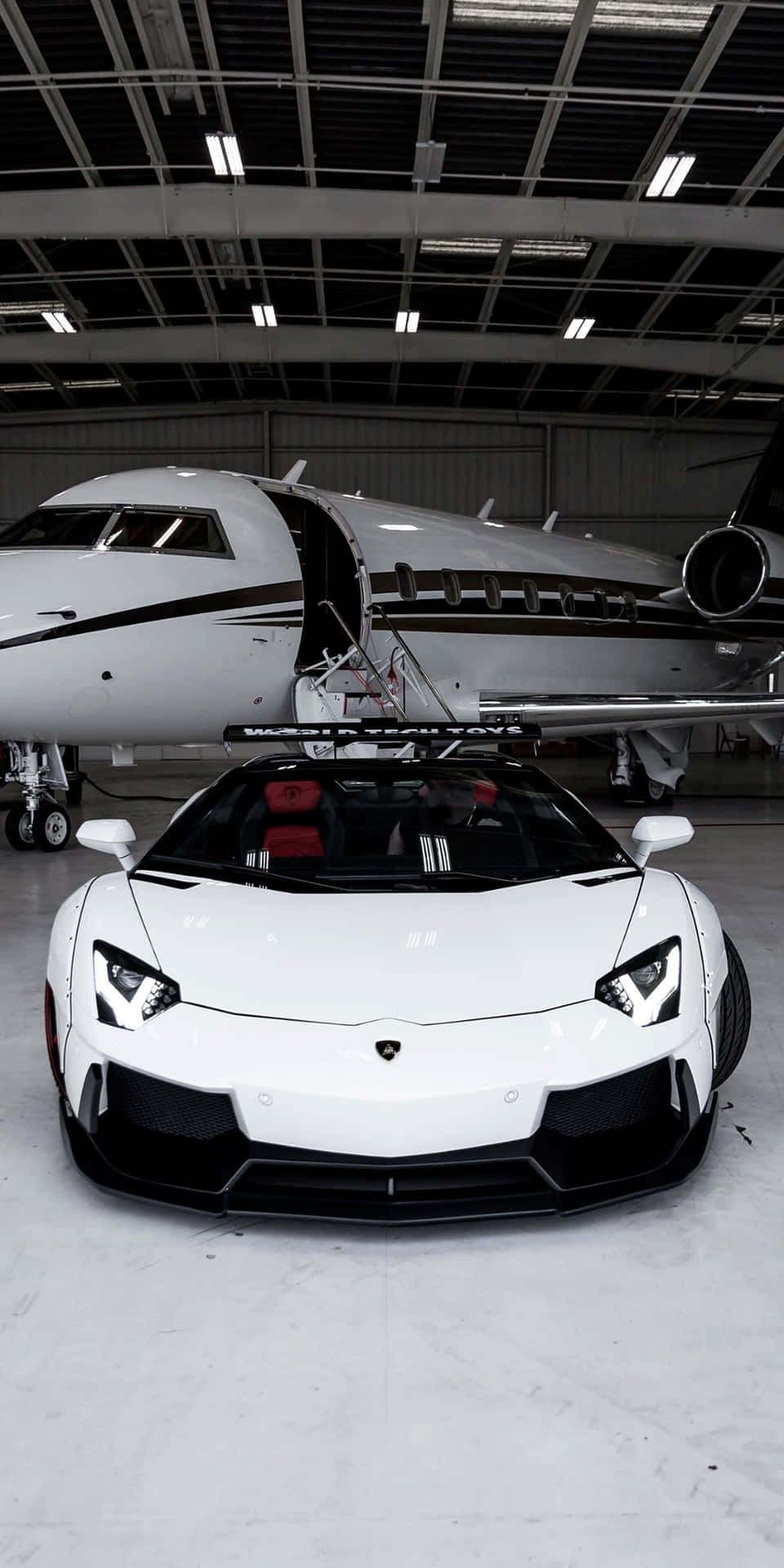 Power and Style - The Pixel 3 Lamborghini