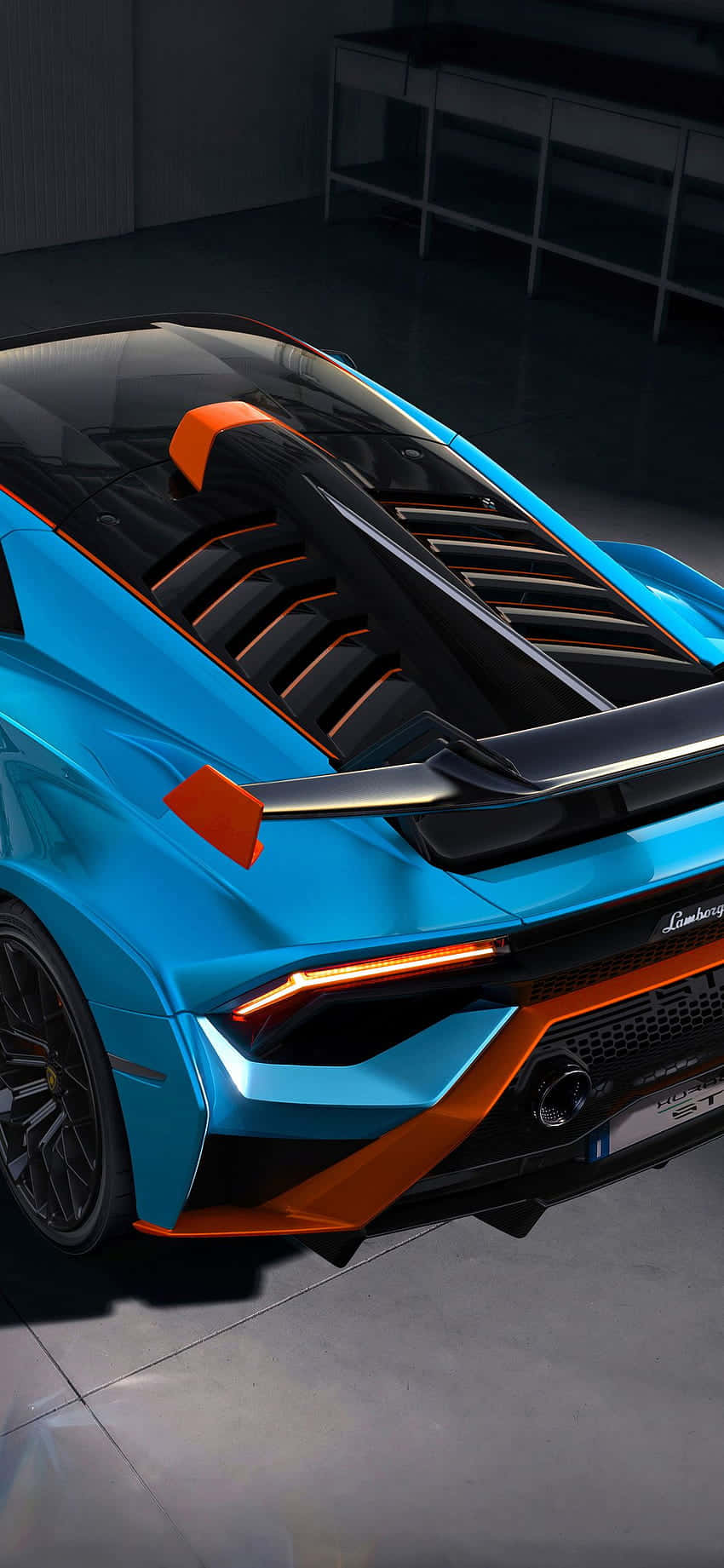 A Stylish Pixel 3xl Lamborghini Showcasing Its Luxury