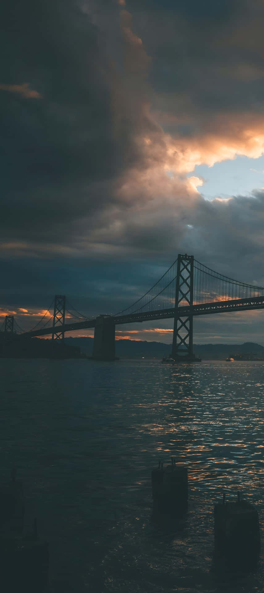Fotografía En Baja Luz Del Pixel 9 Fondo de pantalla
