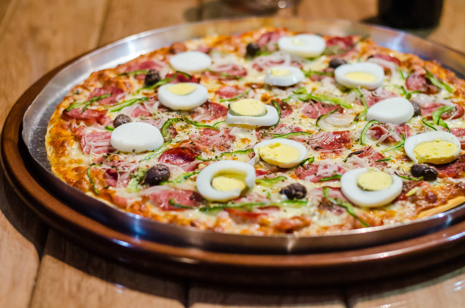 Pizza Egg 2560x1440 Food Picture