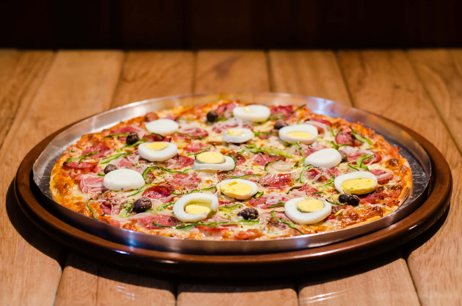 Enjoy the savoury, cheesy goodness of Pizza Hut