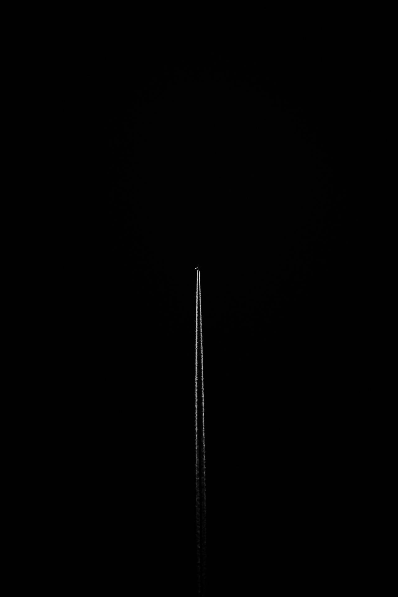 Plain Black Iphone Syringe Needle Wallpaper