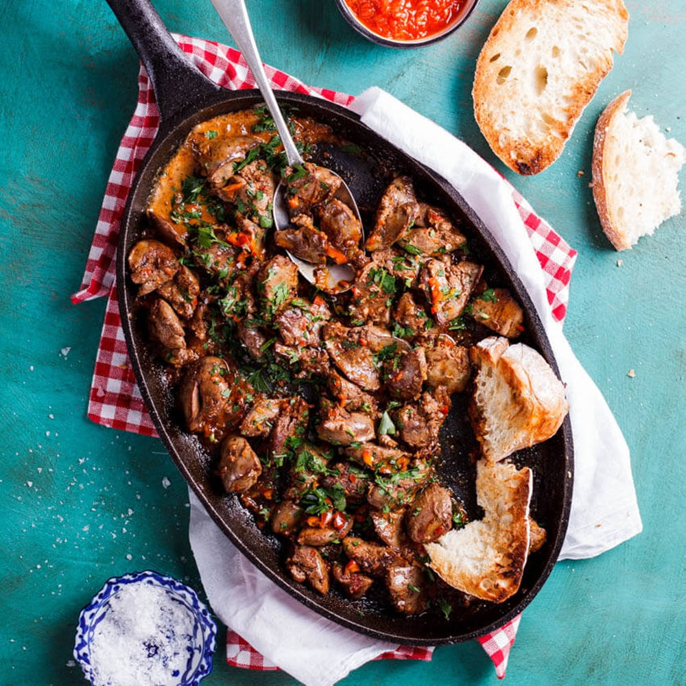 Platter Of Chicken Livers With Bread Wallpaper