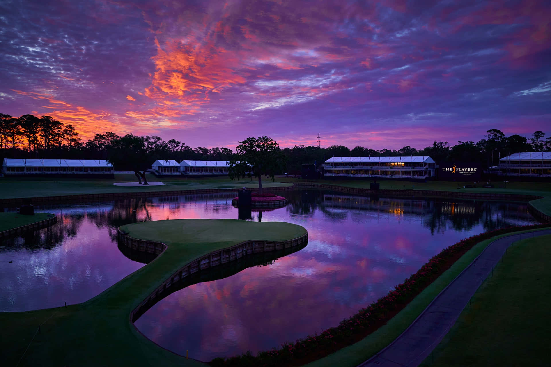 Players Championship Zonsopgang Over Golfbaan Achtergrond