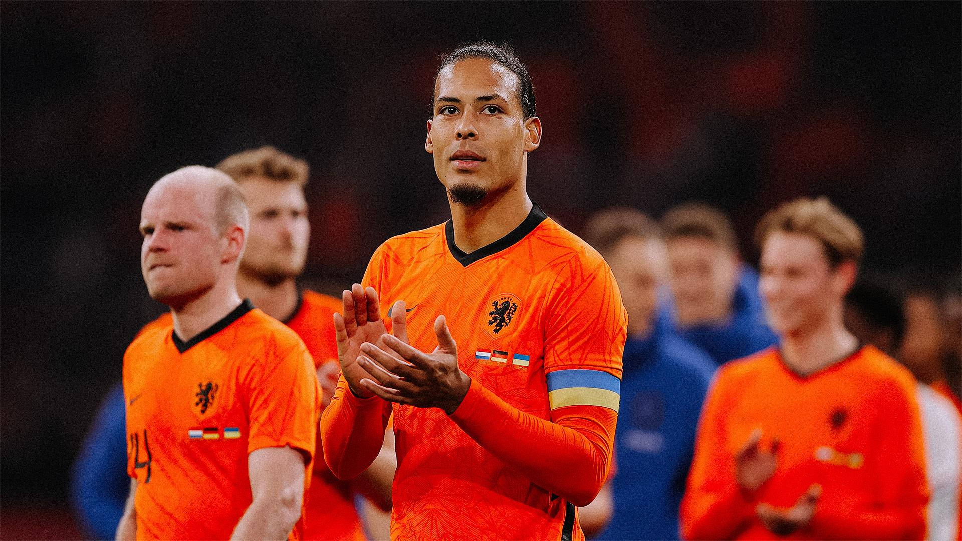 Spillere fra det hollandske nationale fodboldhold tonet på tapet Wallpaper
