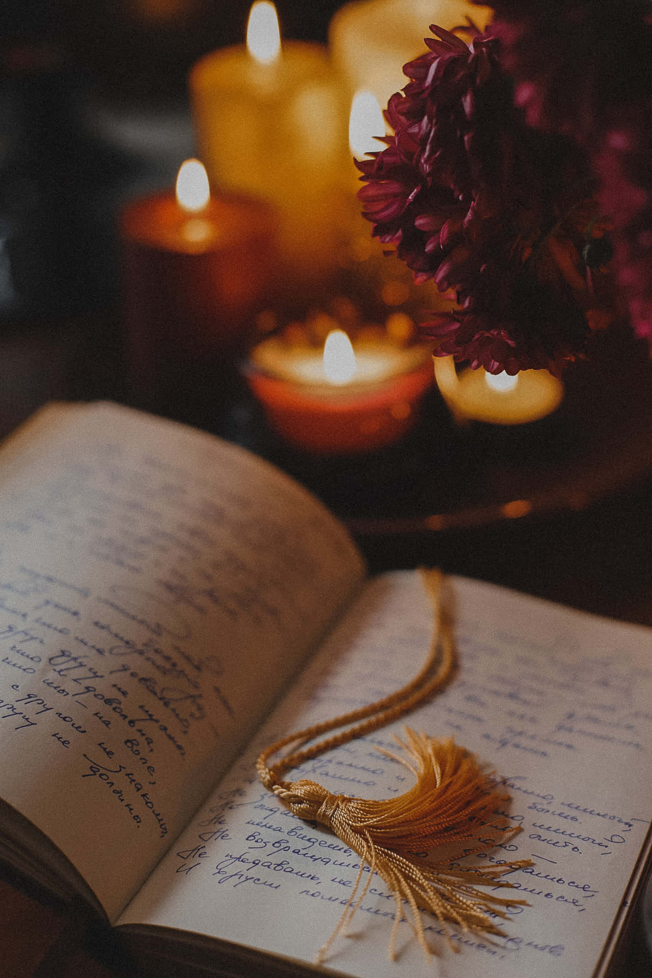 Poem With A Tassel Bookmark Wallpaper