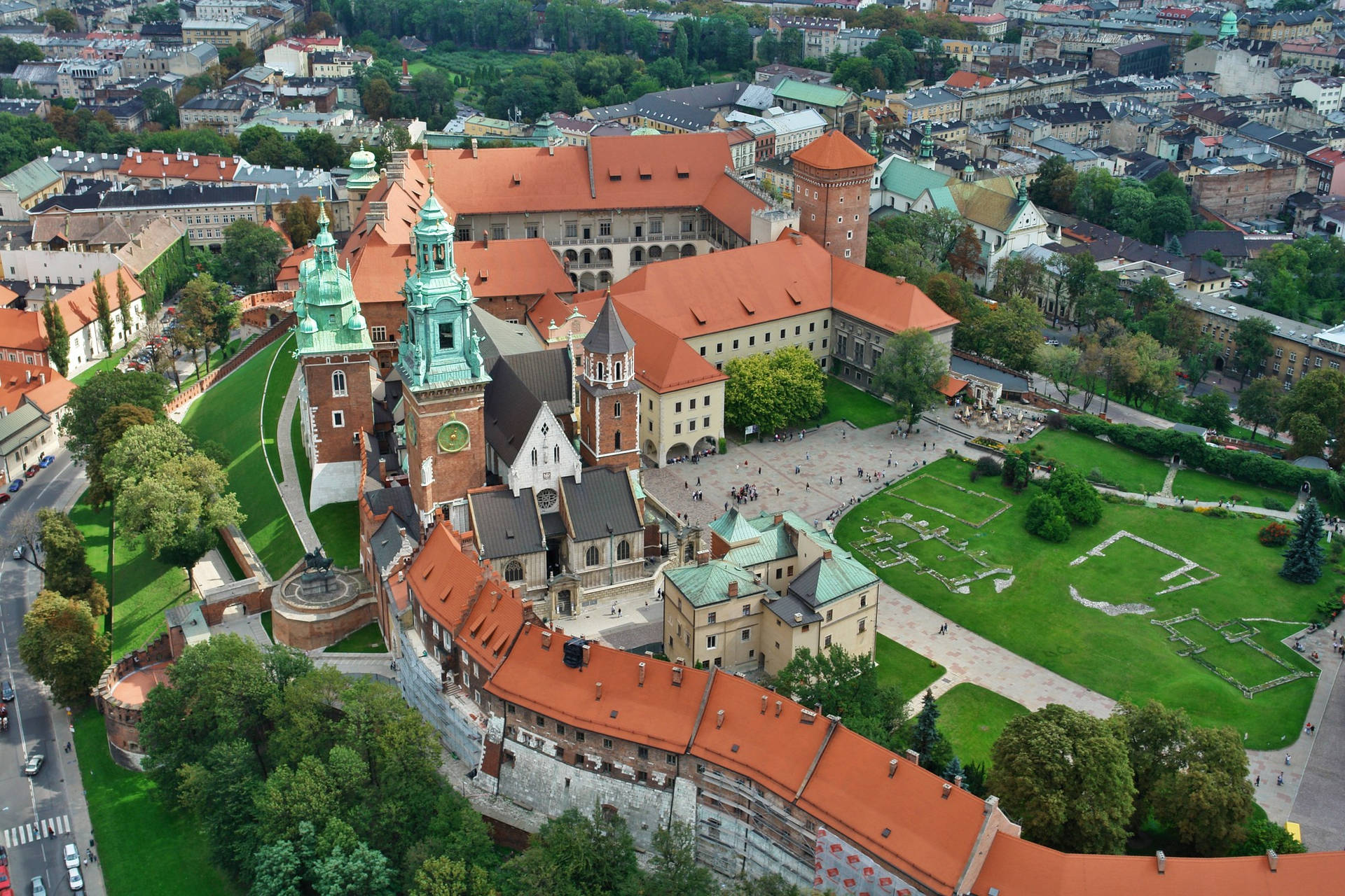 Dronedel Castillo De Wawel En Polonia Fondo de pantalla