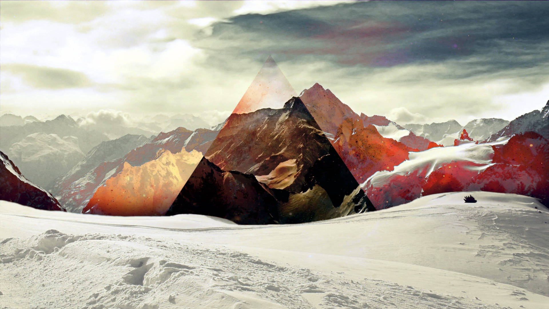Polyscape Snow Mountain Triangle Wallpaper