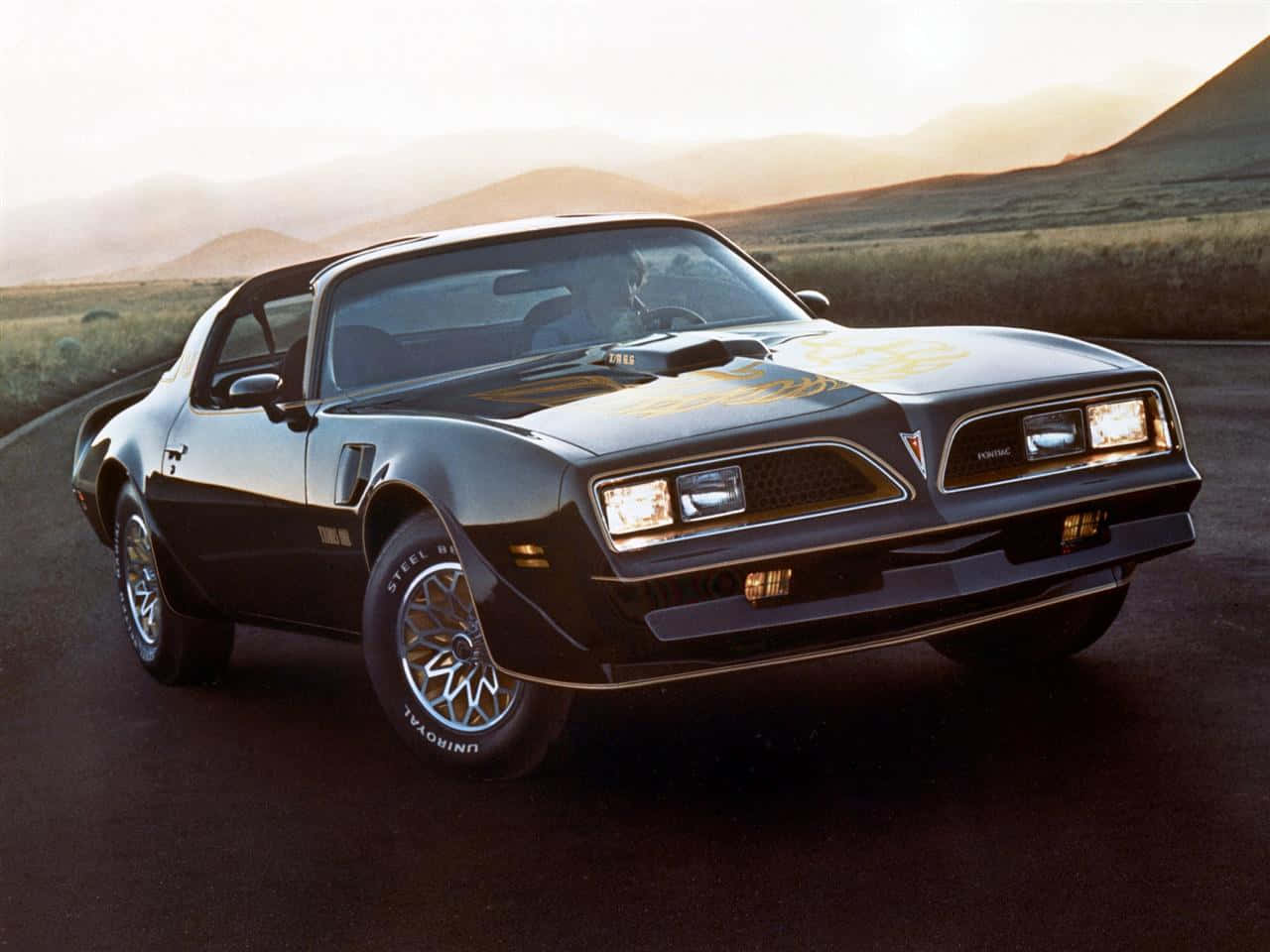 Pontiac Grand Prix Classic Race Car Wallpaper