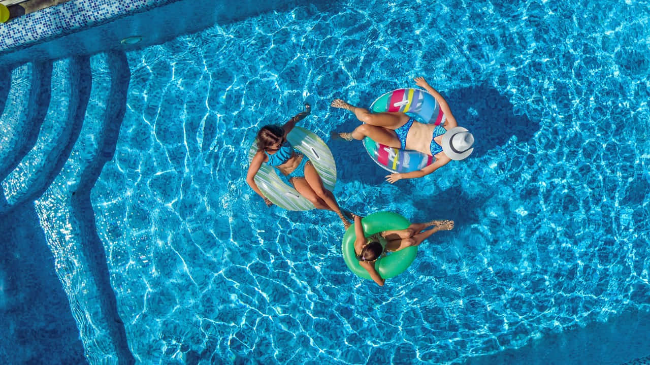 Pool Water Three Women Wallpaper