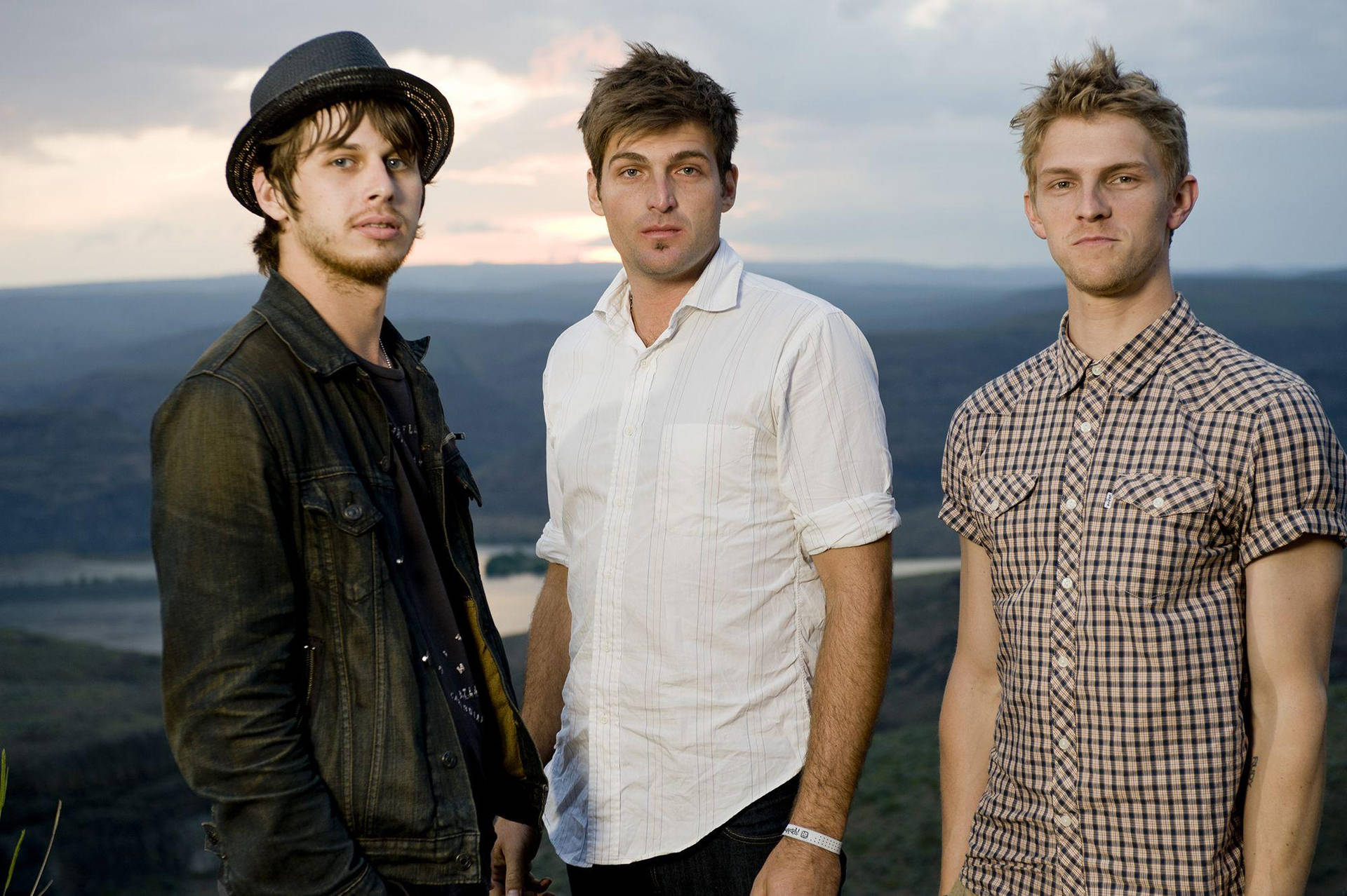 Pop Music Trio Foster The People Wallpaper