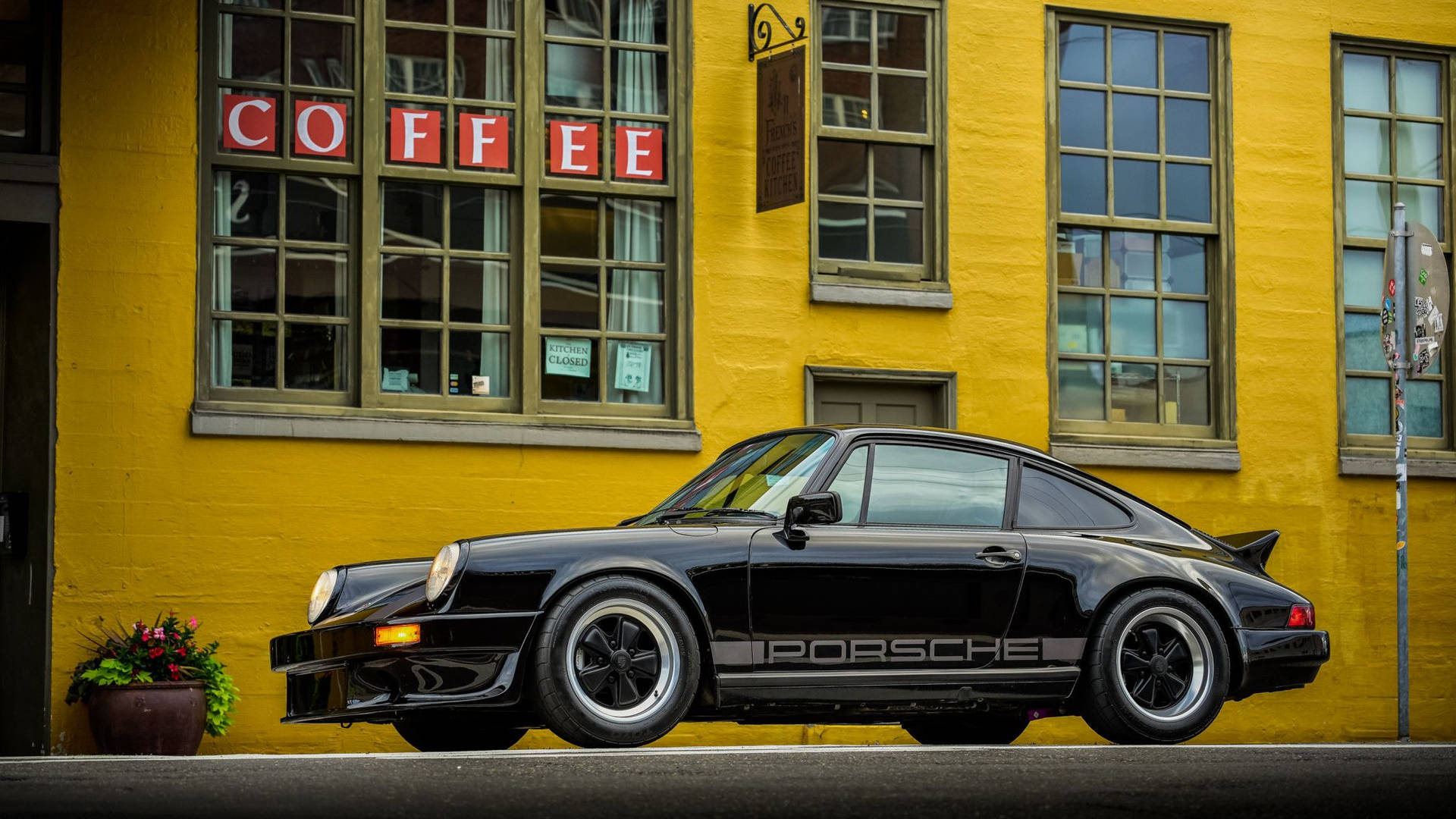 Porsche 911 And Coffee House Wallpaper