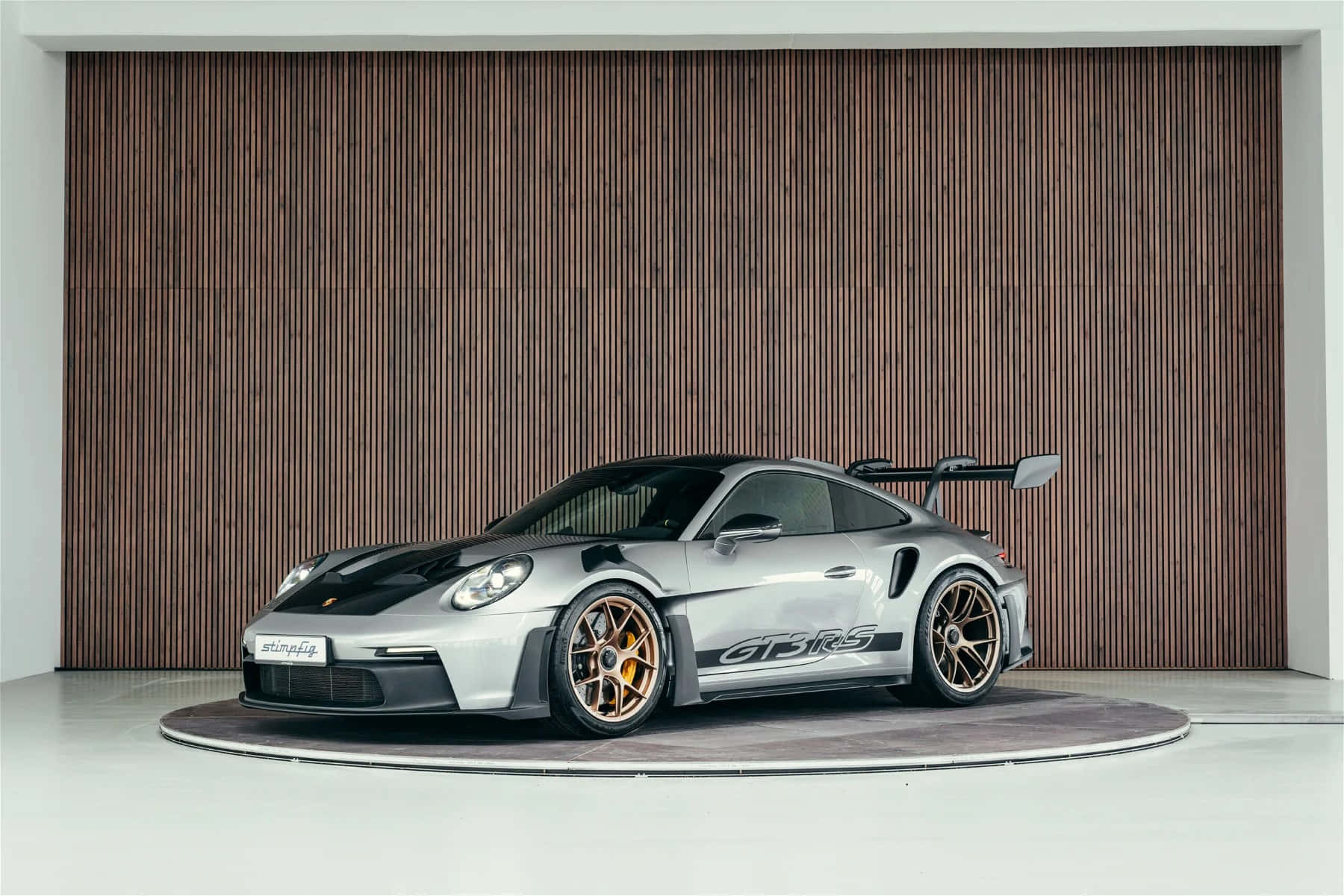 Porsche911 G T3 R S Showroom Display Wallpaper