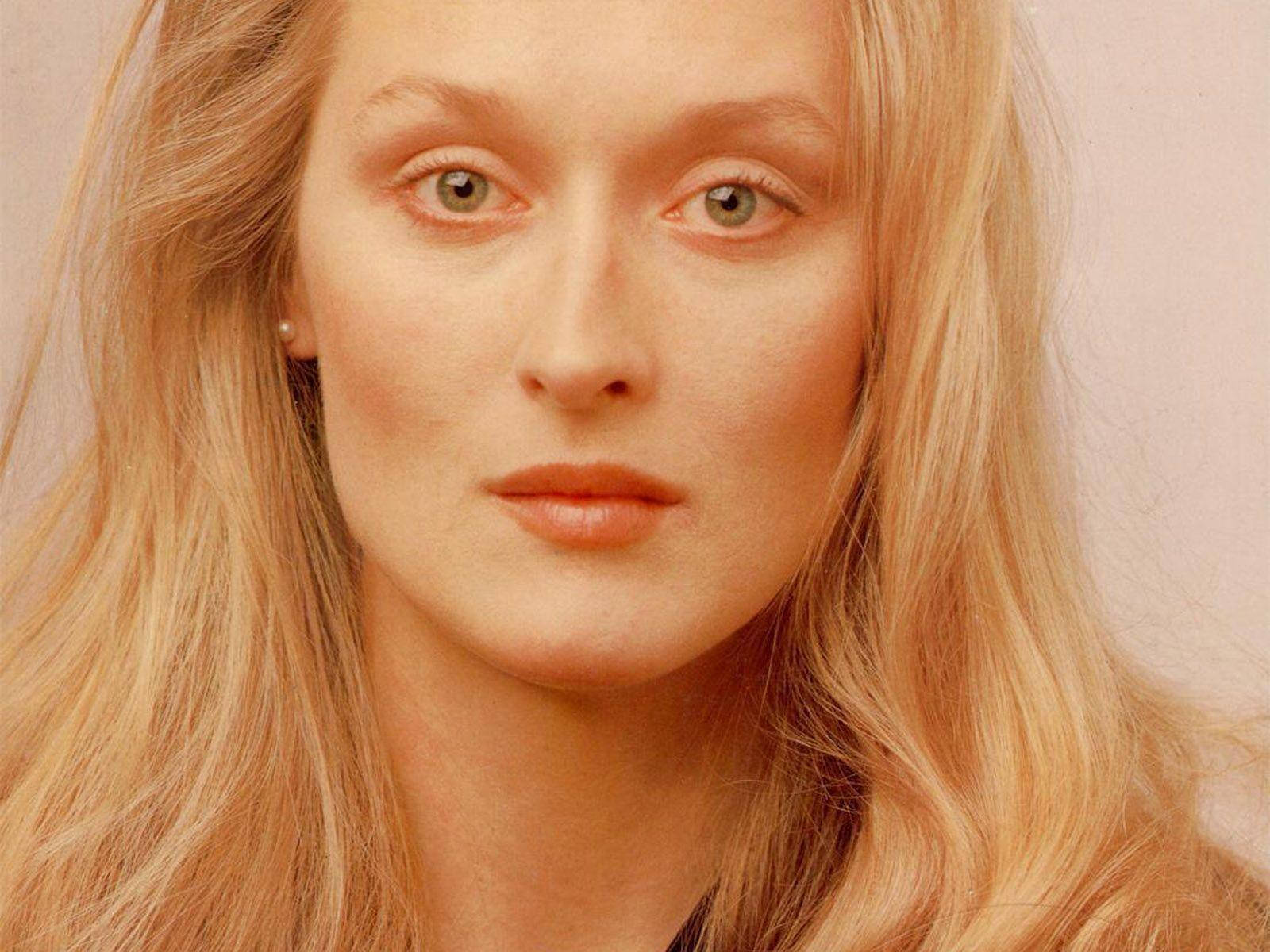 Portraitder Schauspielerin Meryl Streep Wallpaper