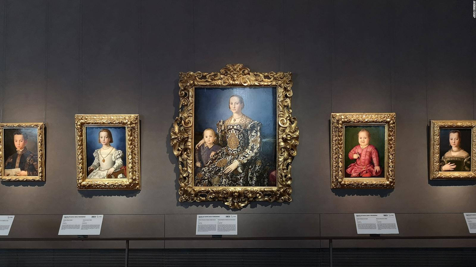 Portrait Paintings At Uffizi Gallery Background