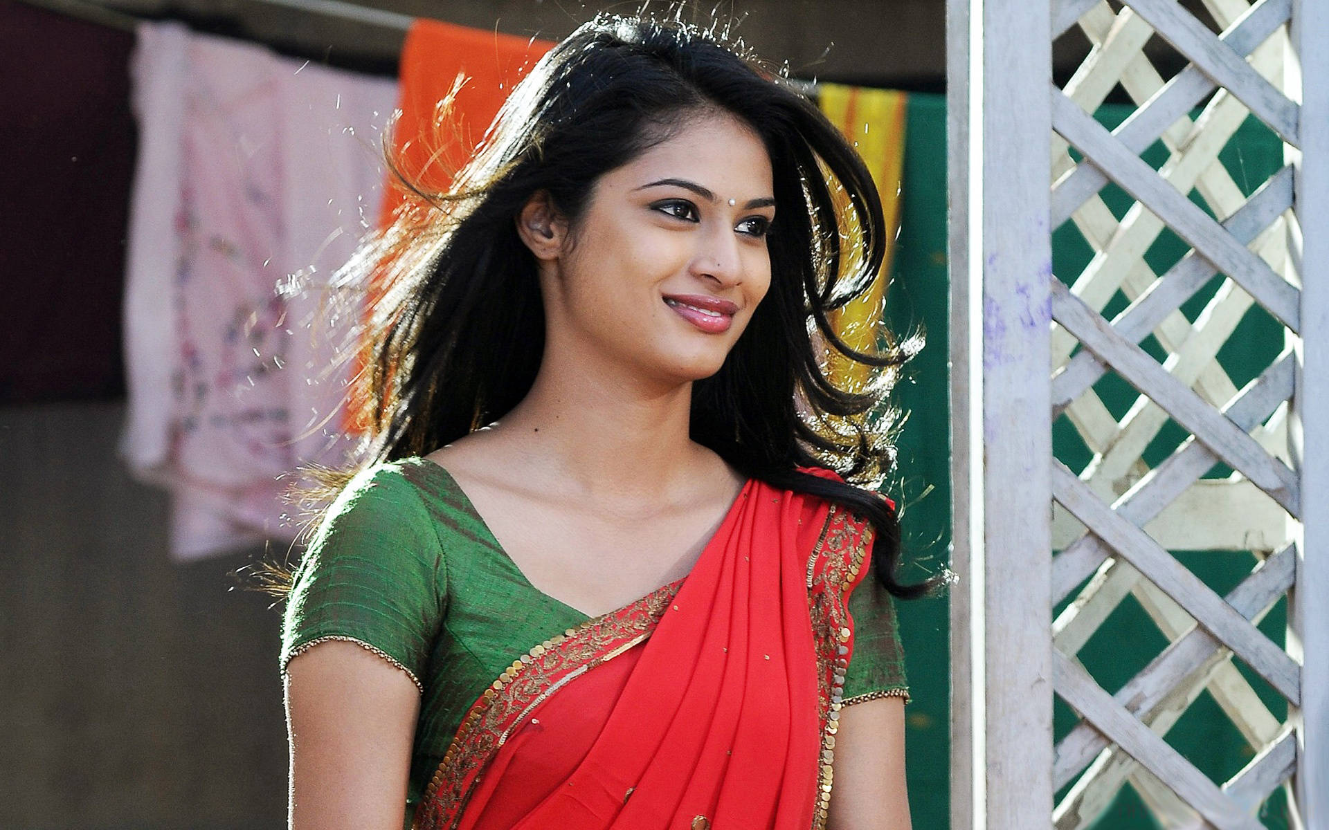 Positive Telugu Heroines Wallpaper