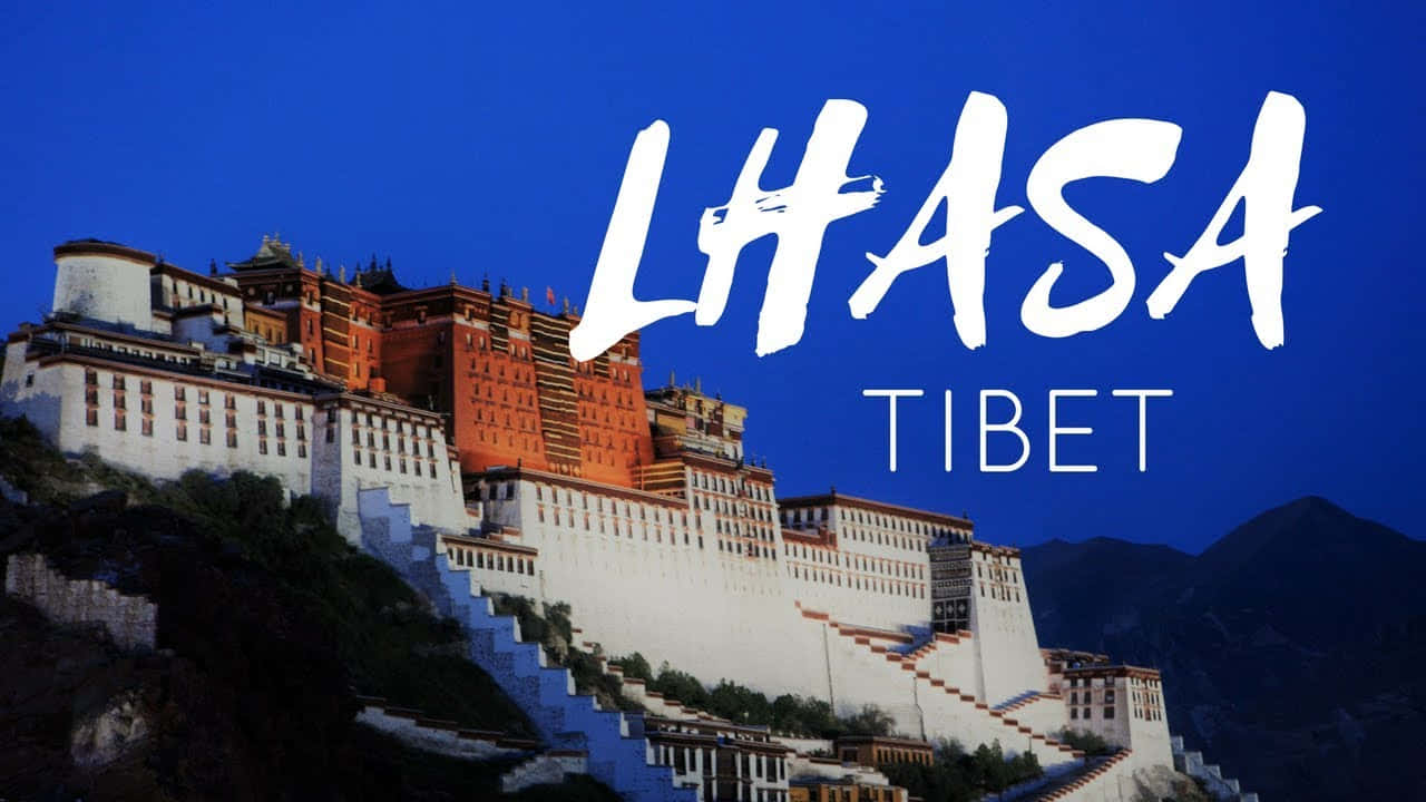 Potala Palace In Lhasa, Tibet Wallpaper