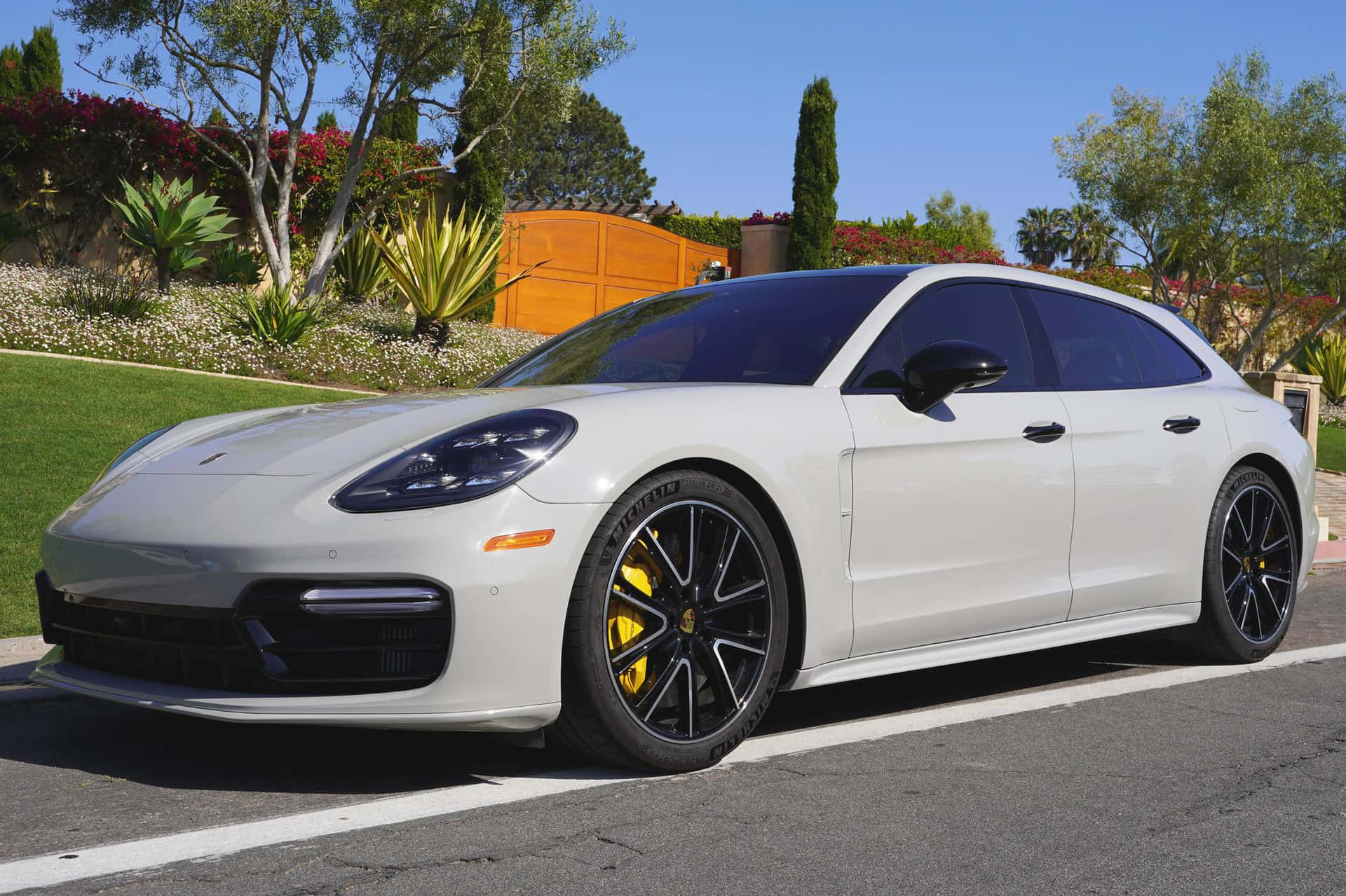 Powerful Performance Meets Luxurious Comfort - Porsche Panamera Wallpaper