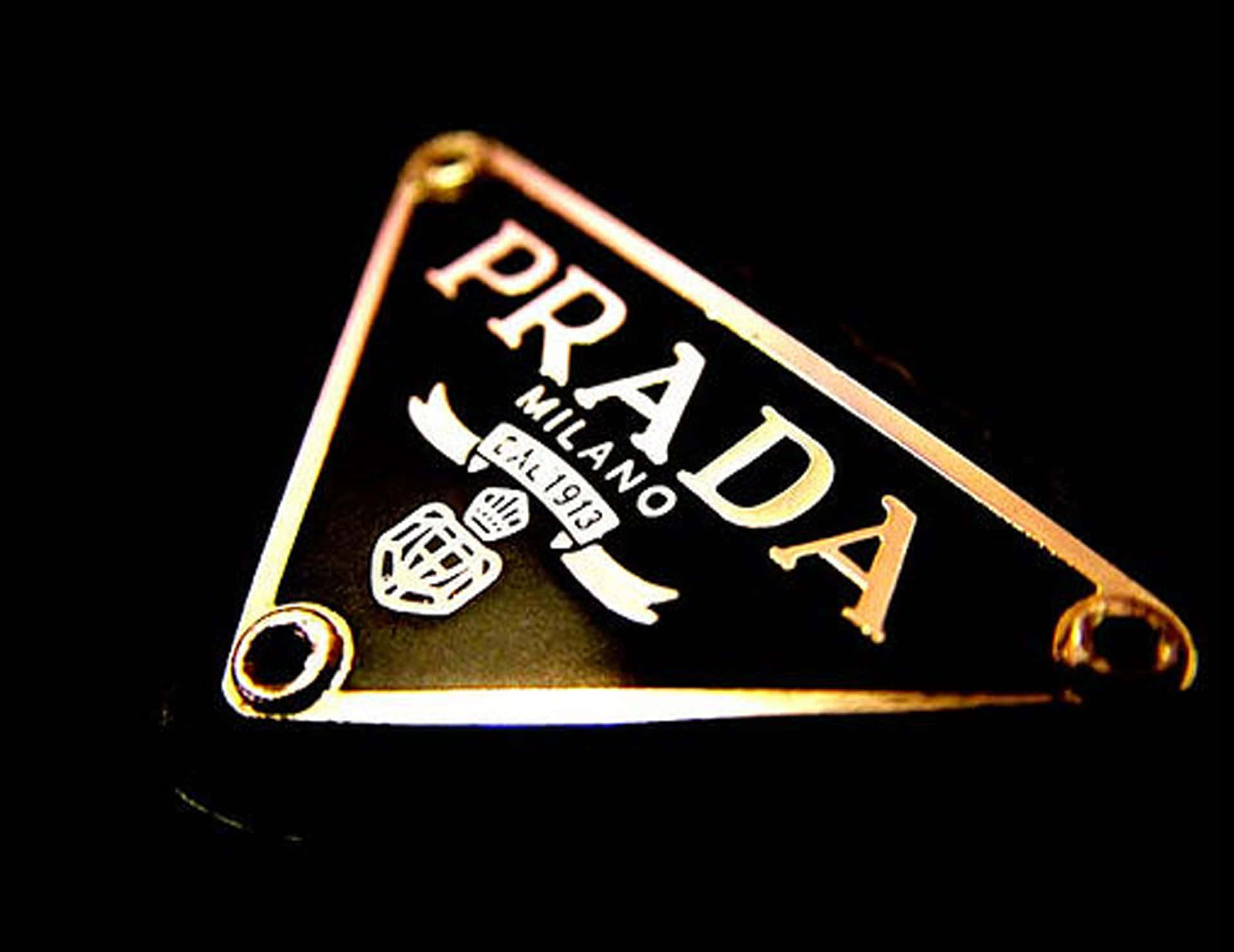 Live The Fine Life in Prada