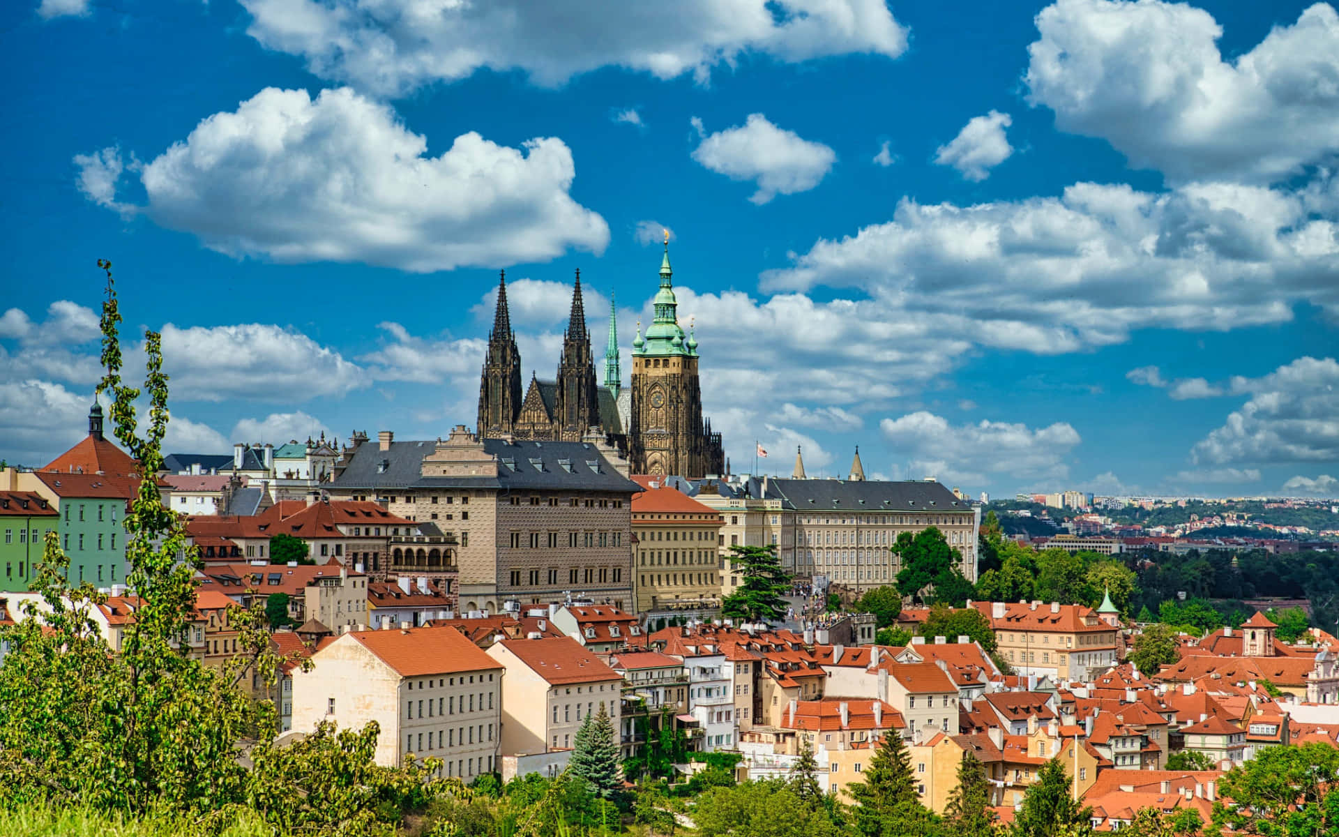 Prague Castle And The Beautiful Sky Wallpaper