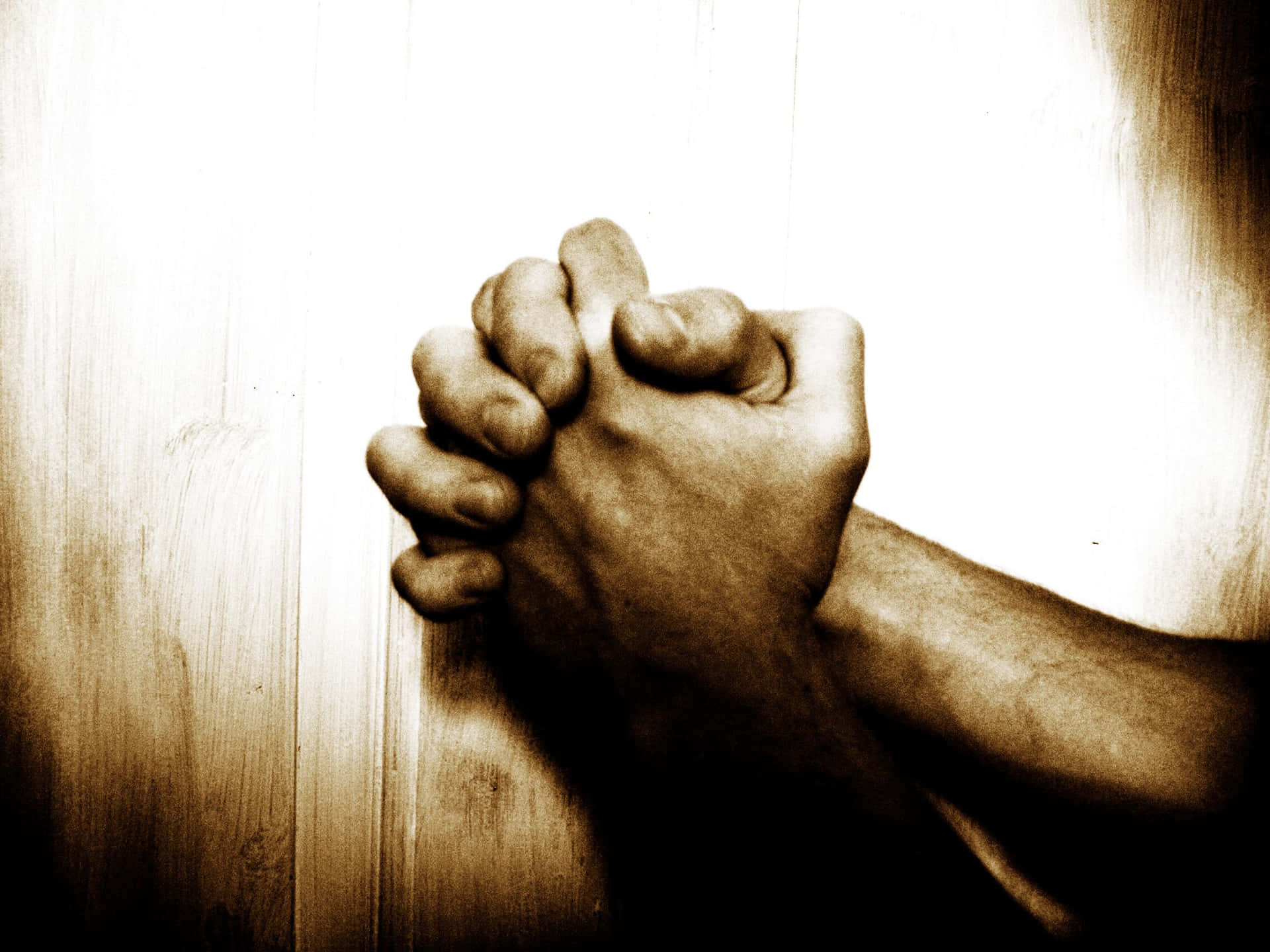 Praying Hands 2272 X 1704 Wallpaper