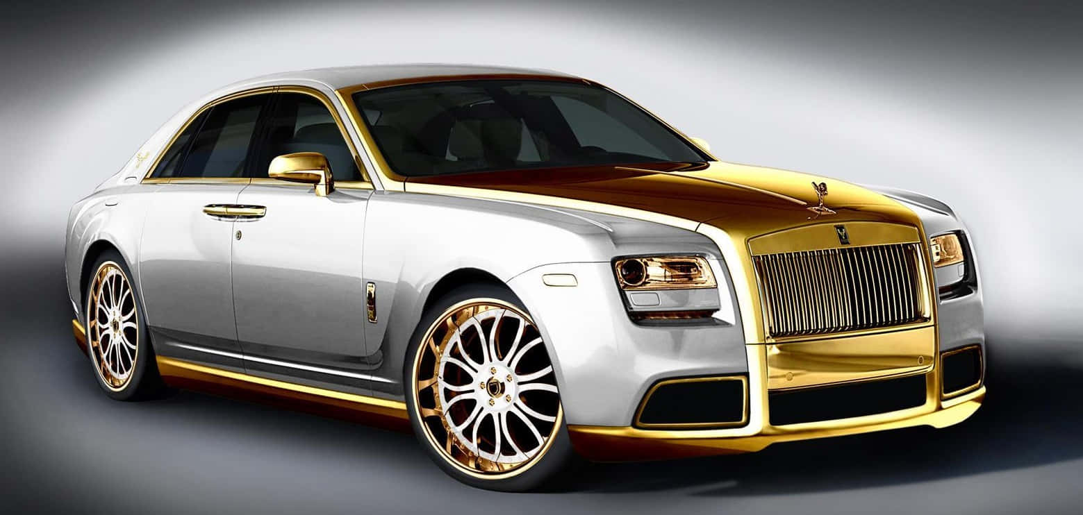 Prestigious Luxury - The Rolls Royce Ghost Wallpaper