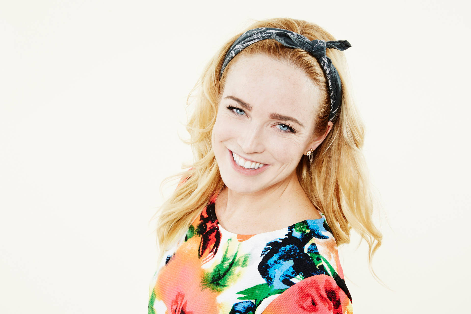 1436 Caity Lotz Photos  High Res Pictures  Getty Images