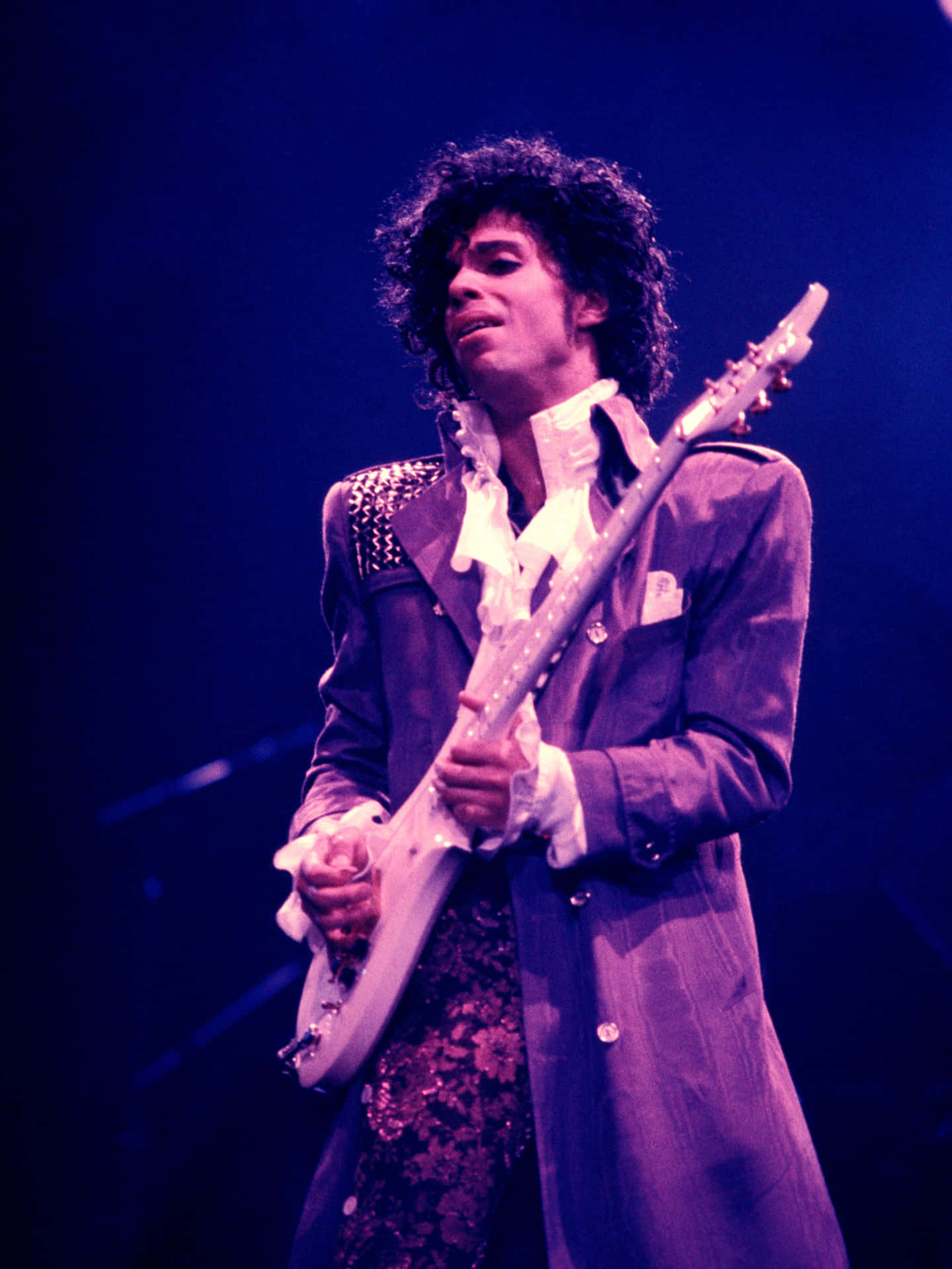Sängersongwriter Prince Gibt Sein Legendäres Konzert Im First Avenue Club Wieder.