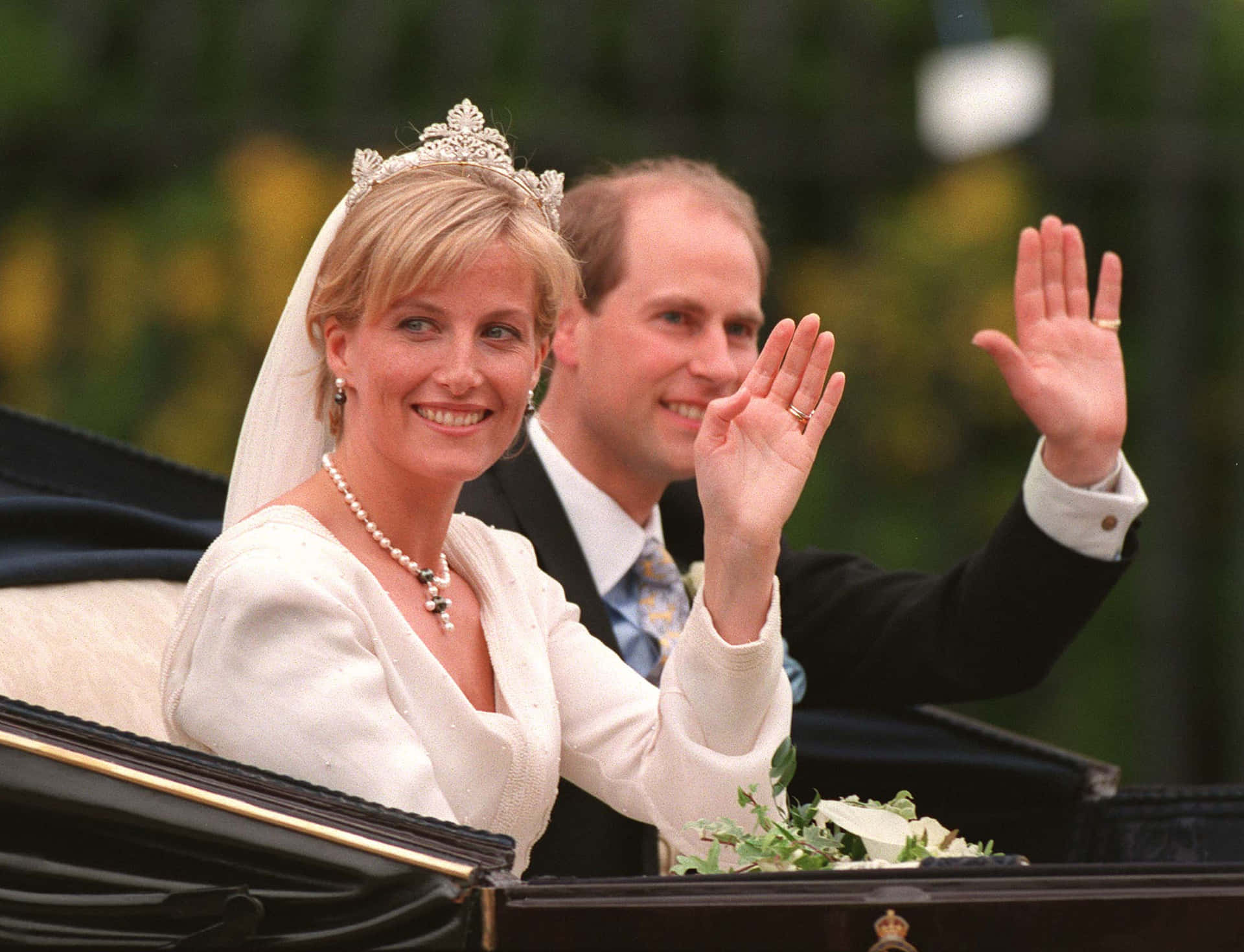 Prince Edward And Sophie Wedding Day Wallpaper