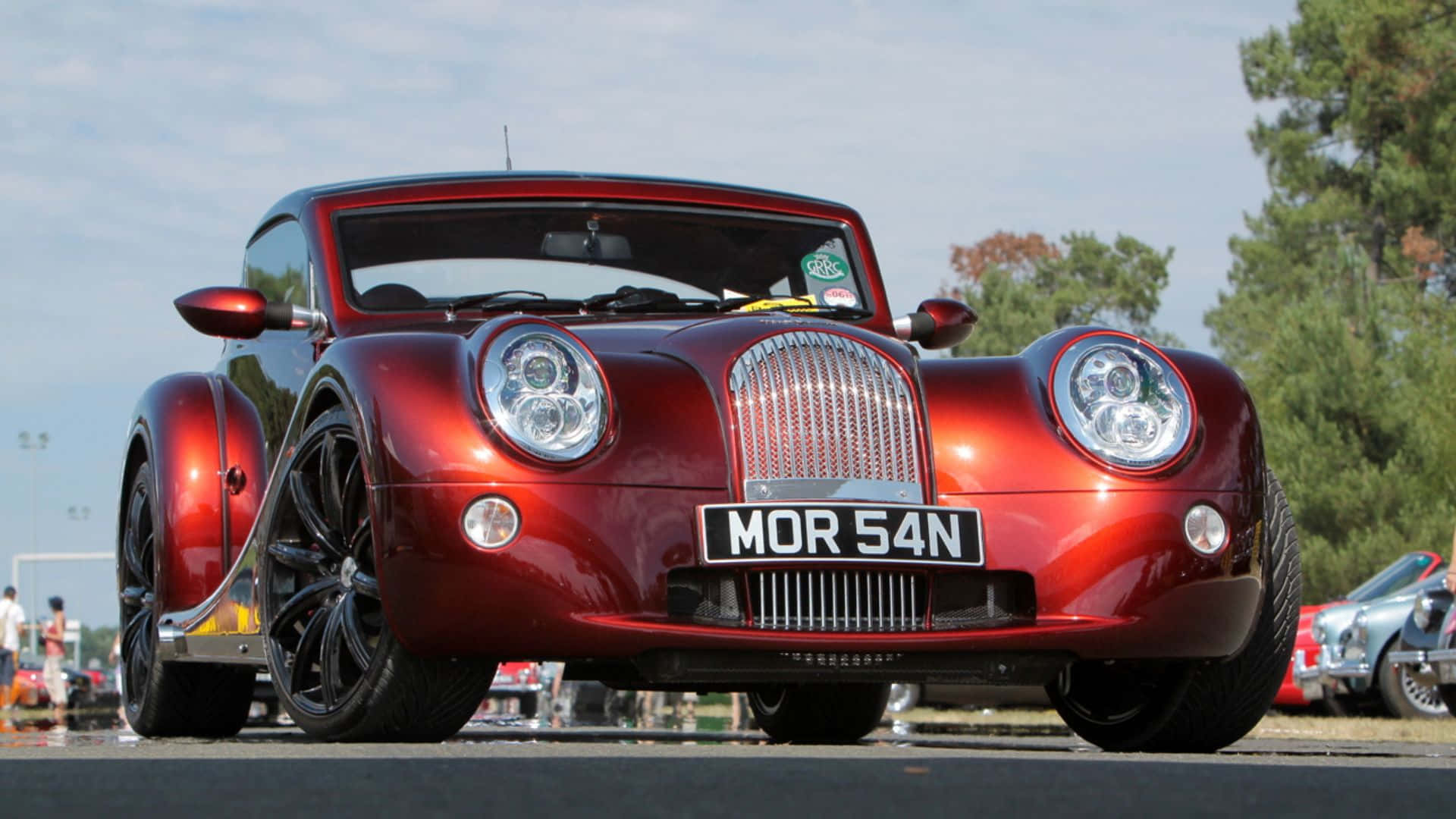 Pristine Tilstand Morgan Aero Supersports På Veien. Bakgrunnsbildet