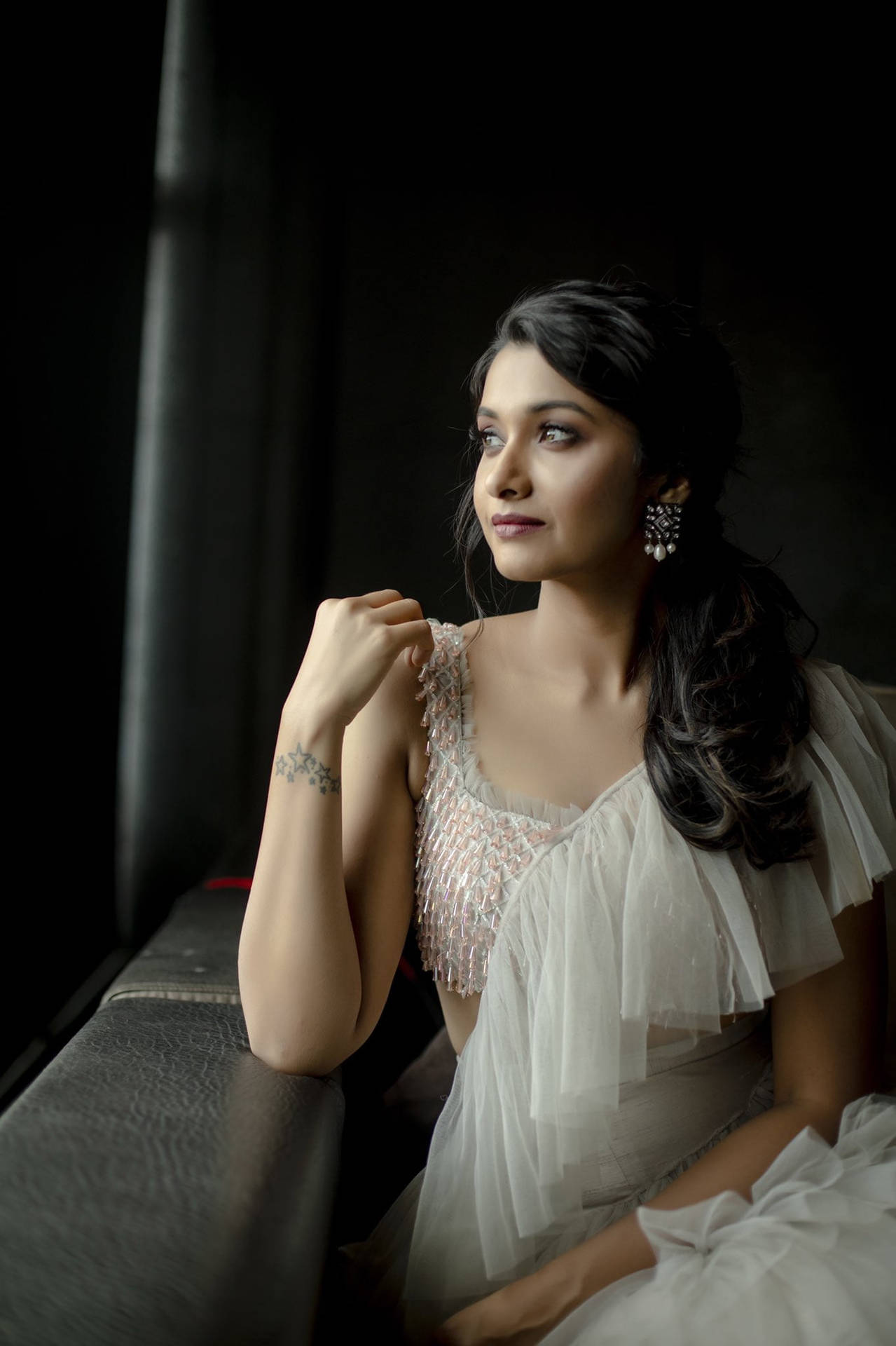 Priya Bhavani Shankar Tamil Actors Hd Background
