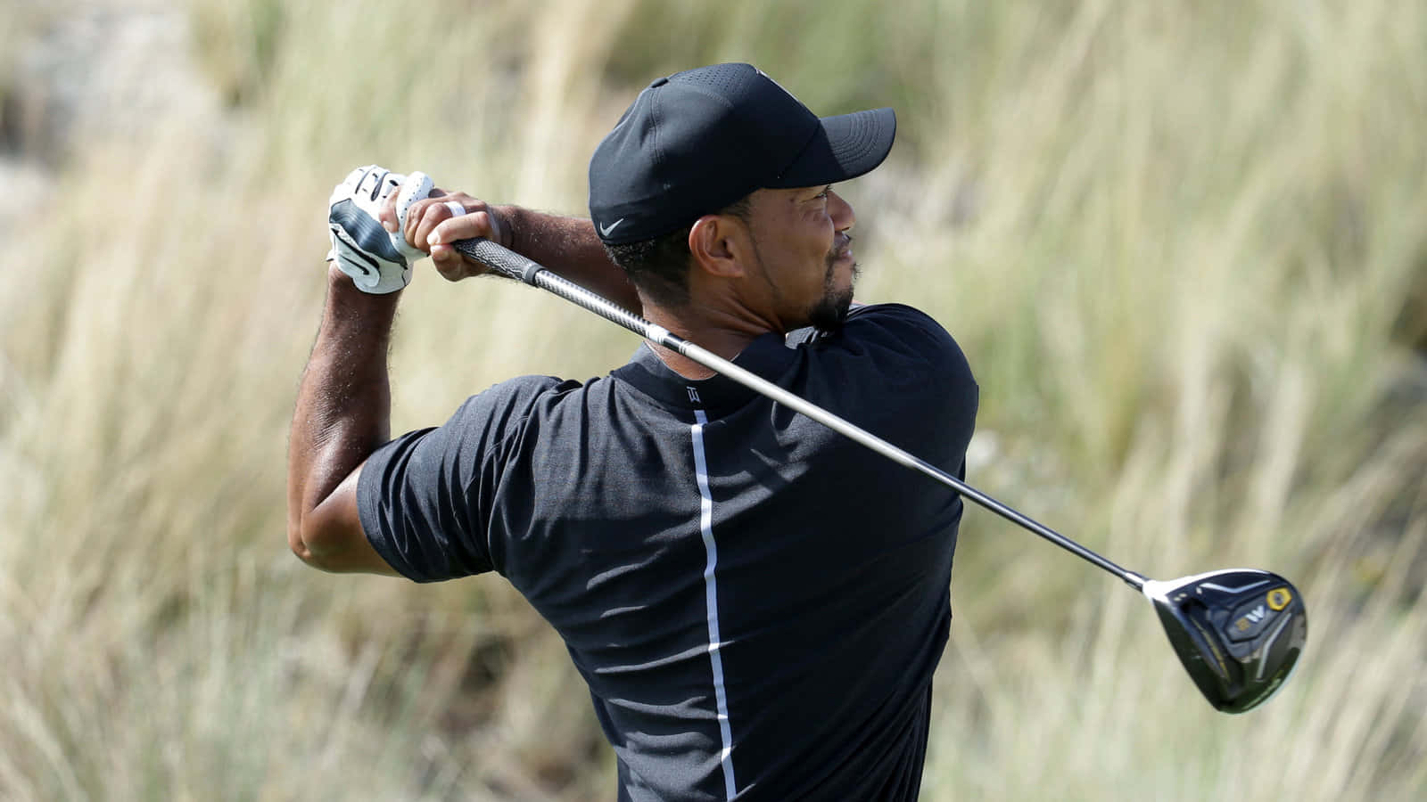 Golfeur Professionnel J.b. Holmes En Action. Fond d'écran