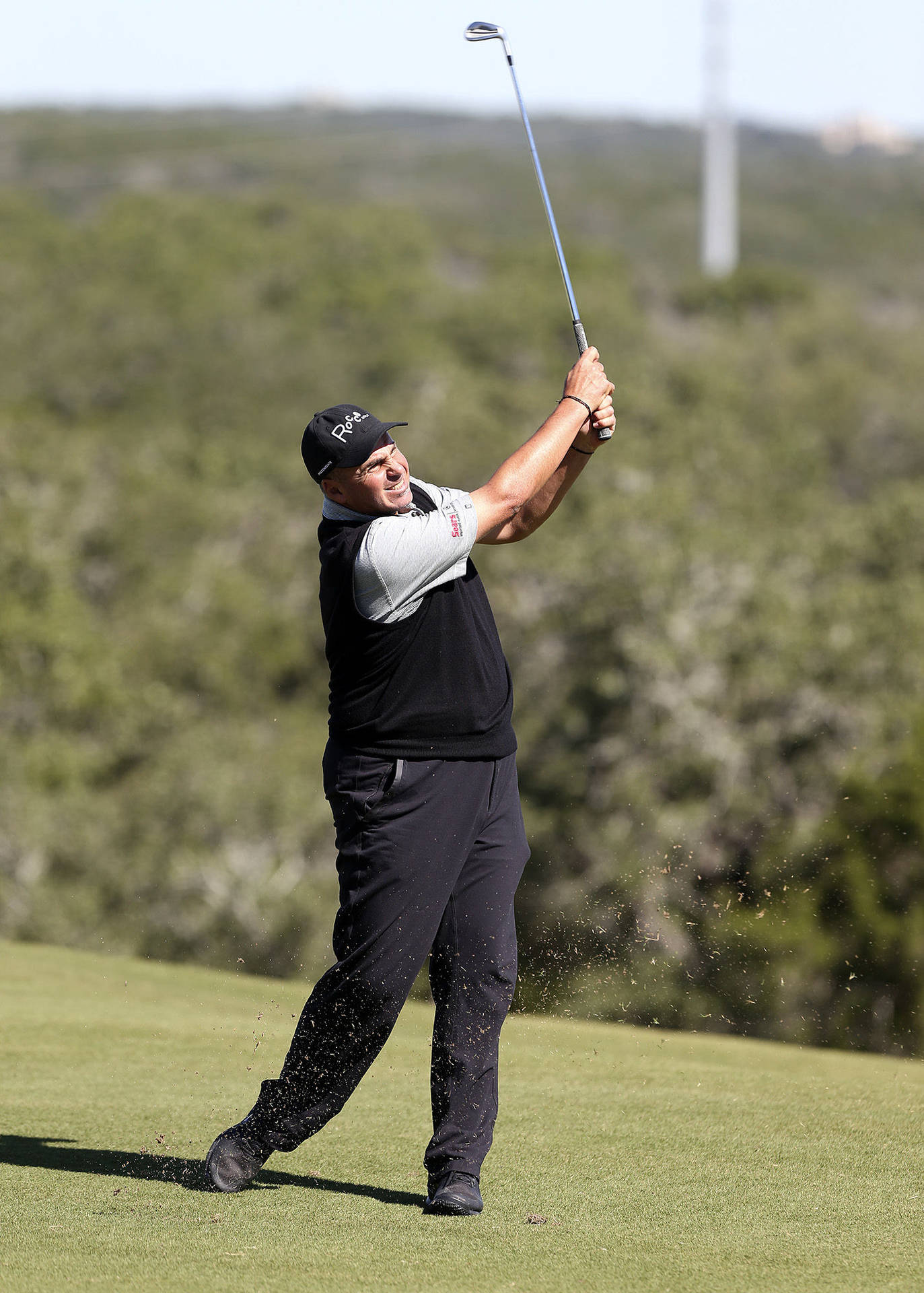 Professional Golfer Rocco Mediate In Action Wallpaper