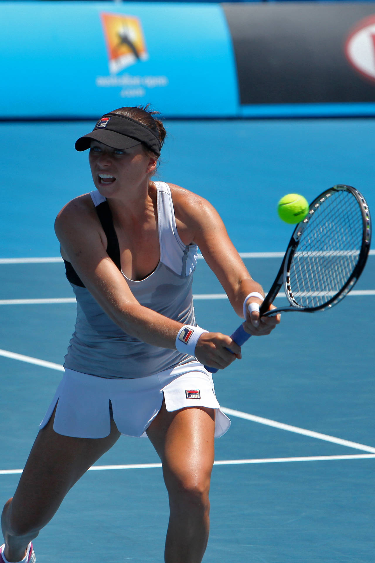 Professional Tennis Player Vera Zvonareva Wallpaper
