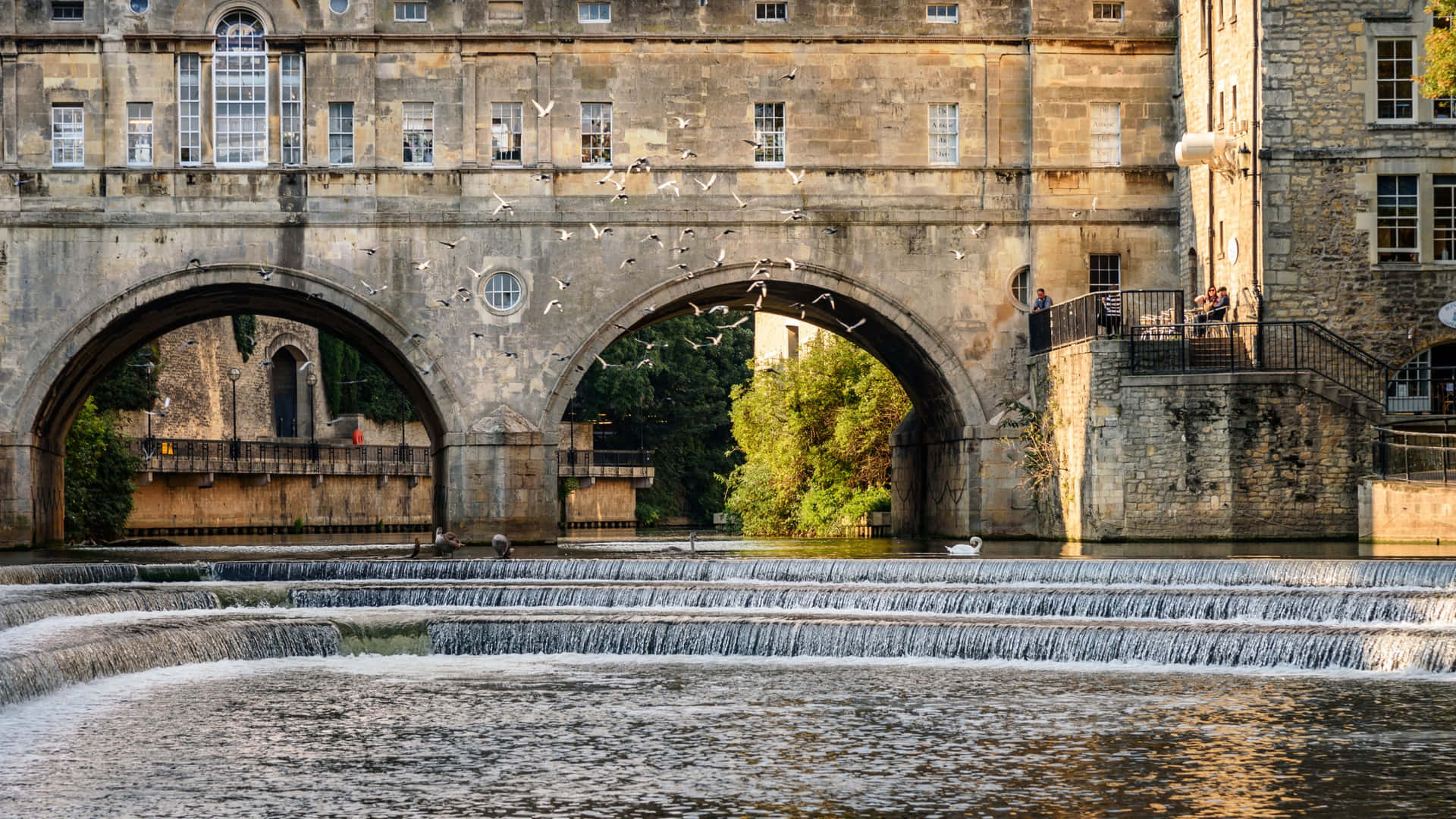 Pulteney Bridge River Avon Bath U K Wallpaper