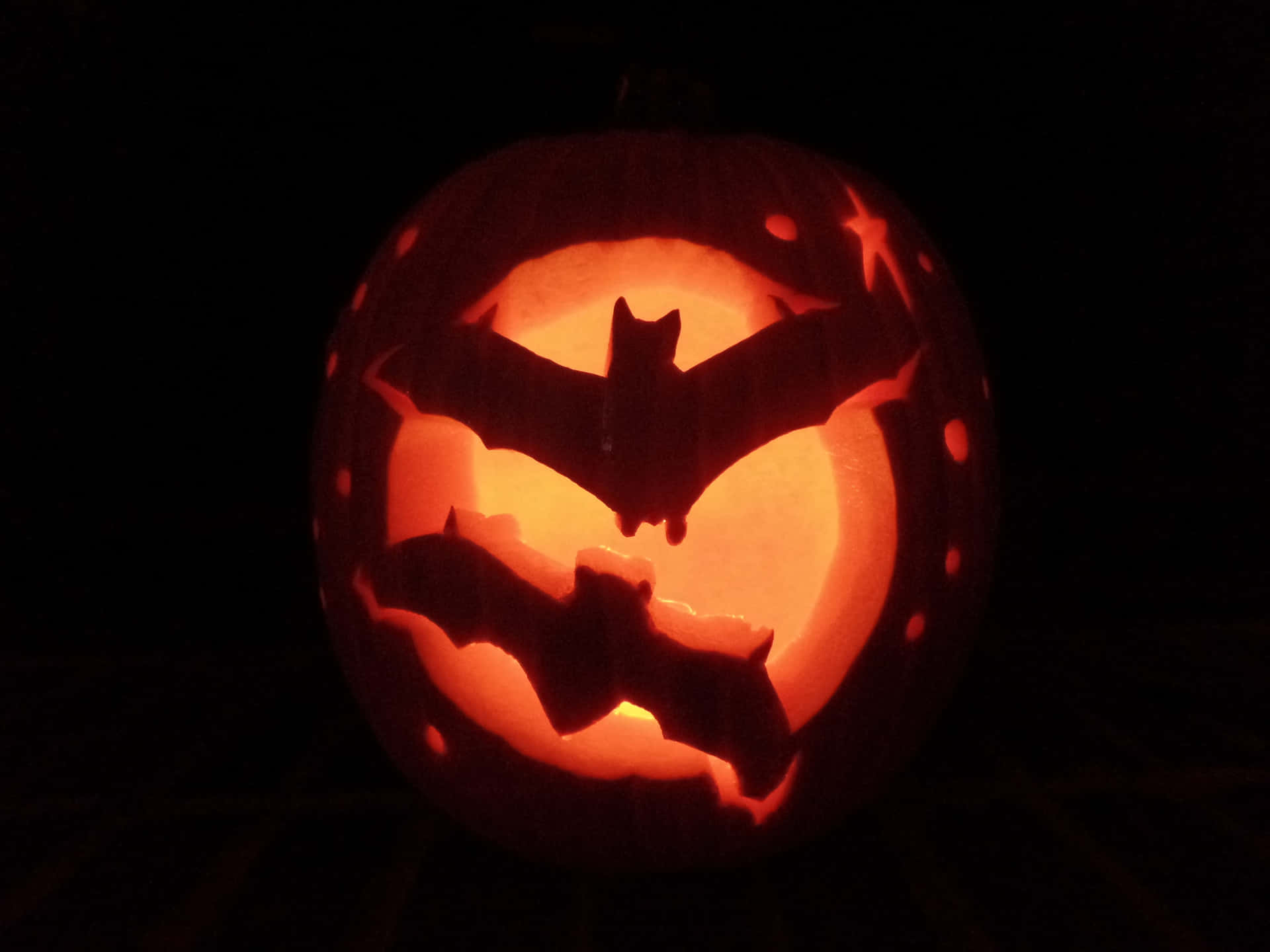Download Pumpkin Carving Batman Logo Pictures 4608 x 3456 