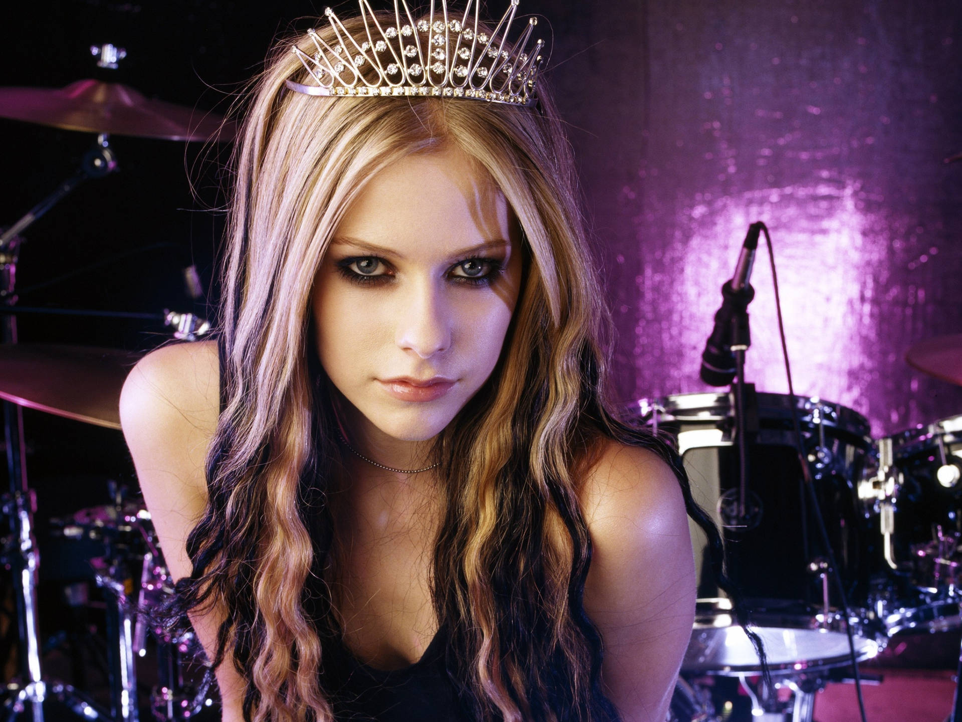 Punk Princess Avril Lavigne Wallpaper