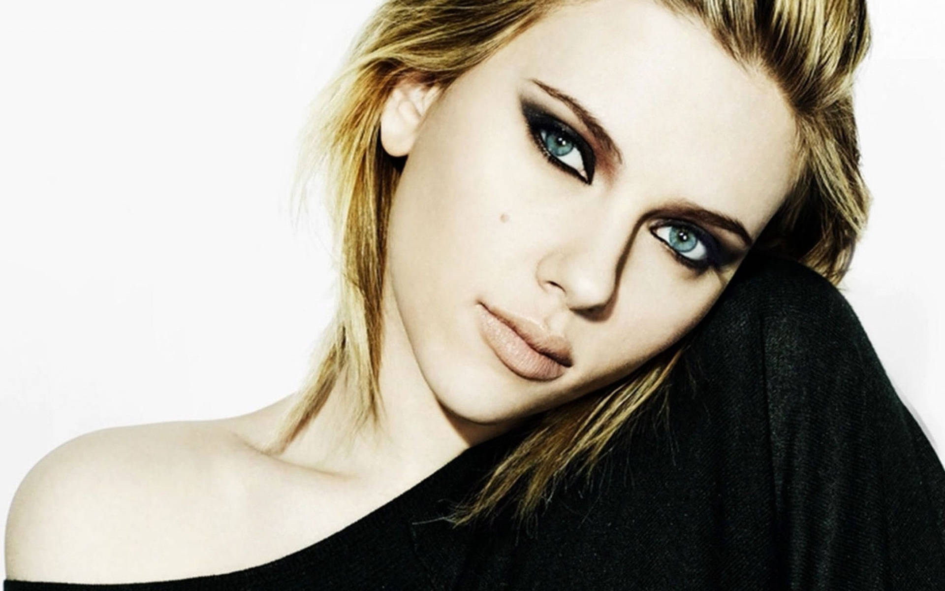 Punk Rocker Scarlett Johansson