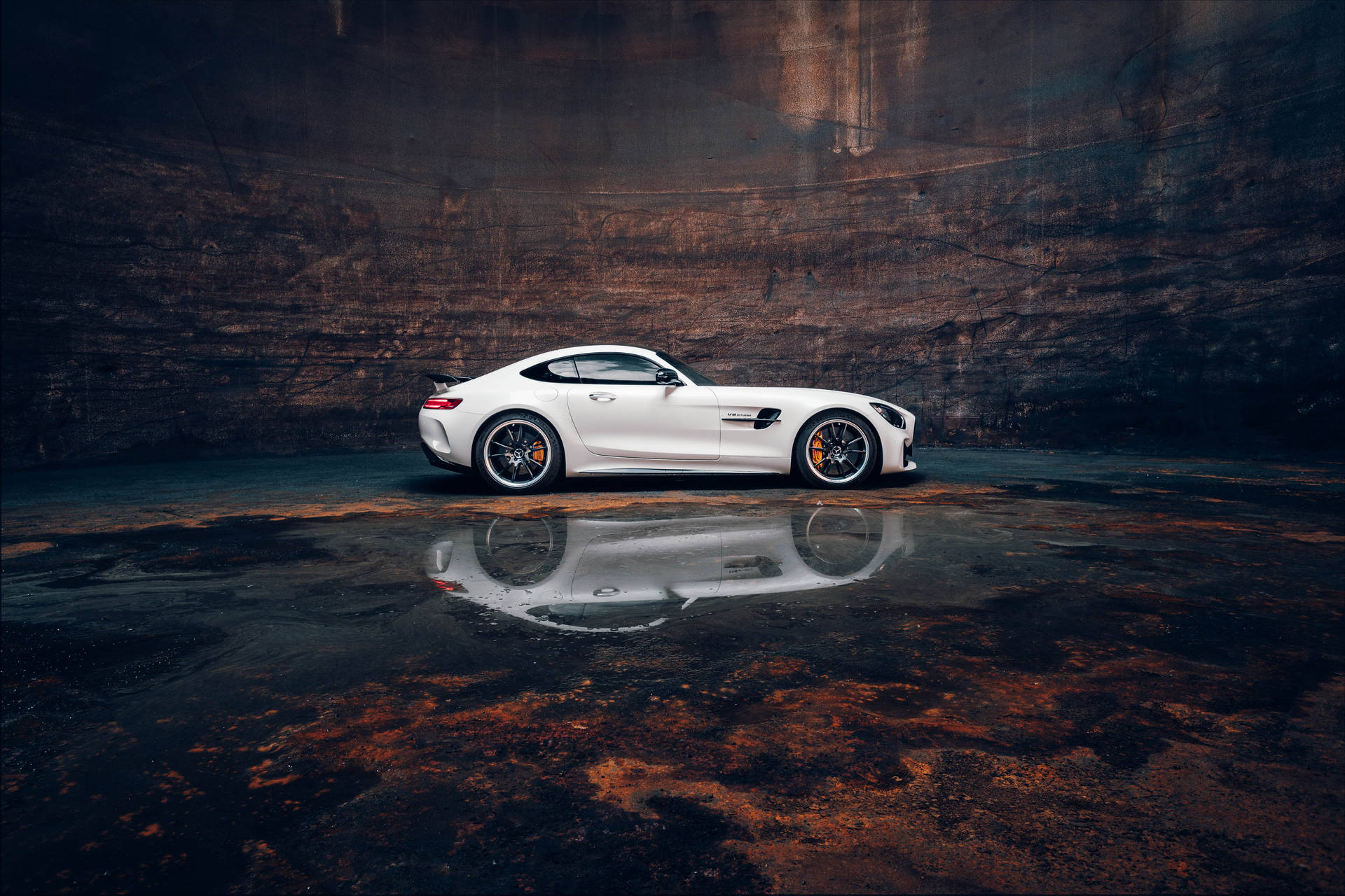 Pure White AMG GT R Wallpaper