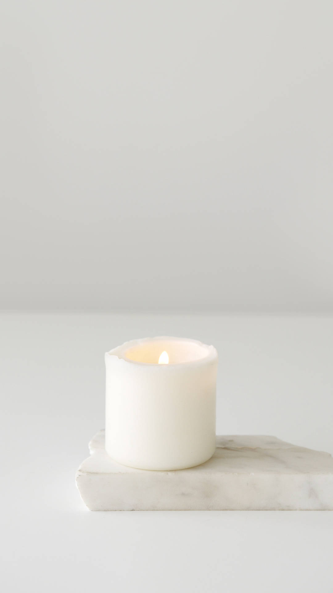 Pure White Candle Wallpaper