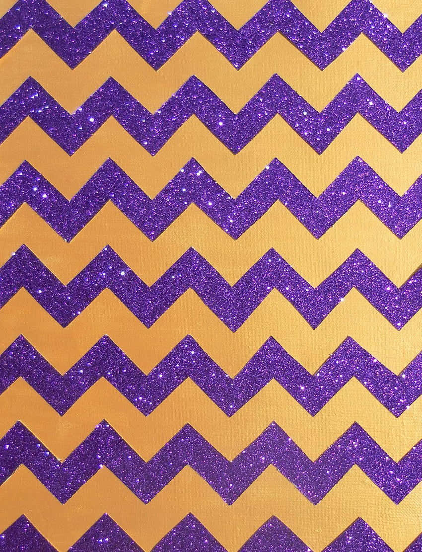 Fondopúrpura Y Dorado En Zigzag.