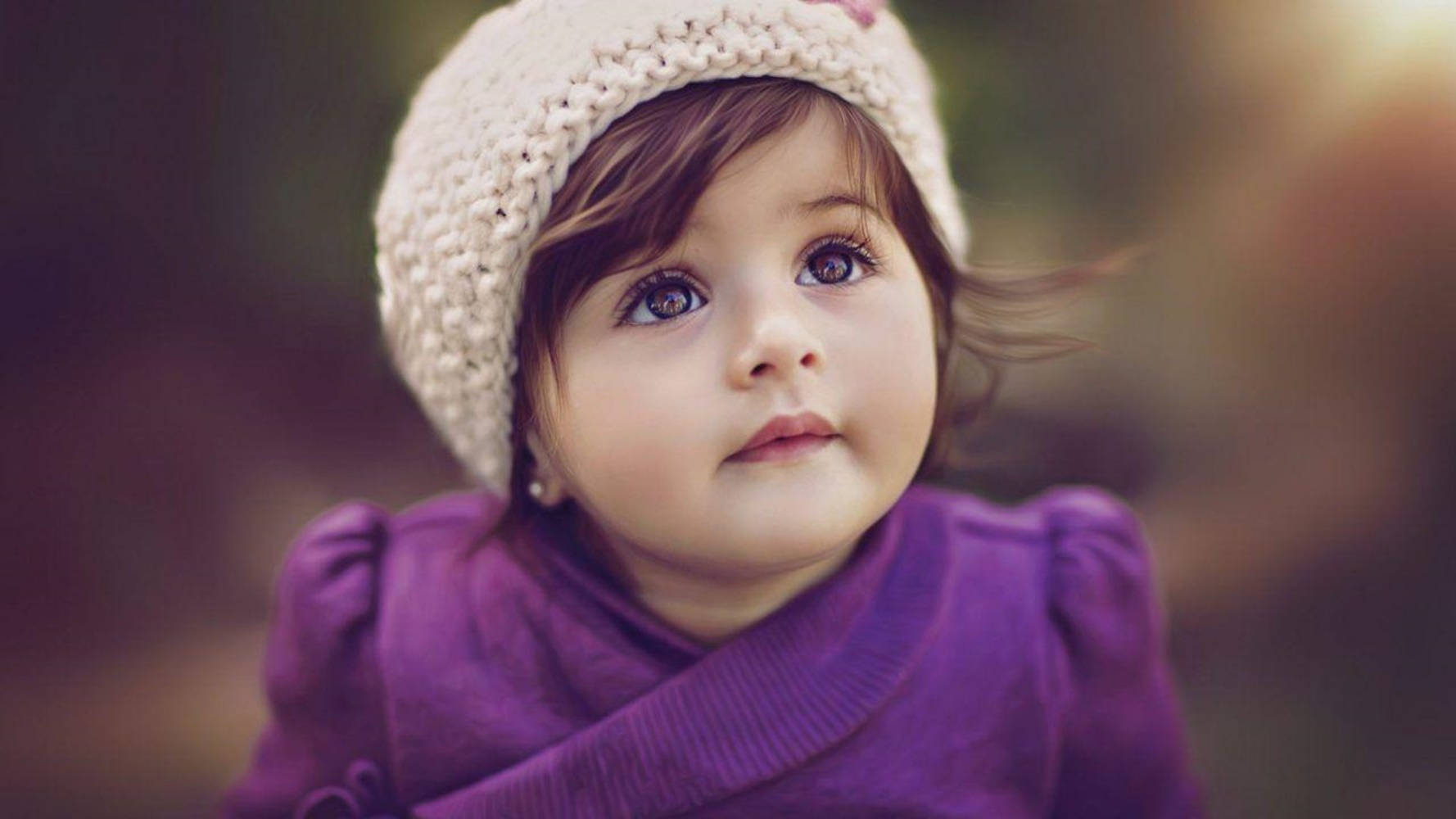 Purple Dress Baby Girl Wallpaper