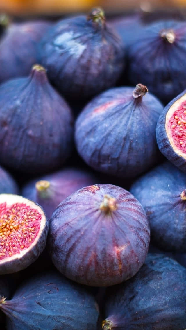 Purple Figs ~ Nature's Gift Wallpaper