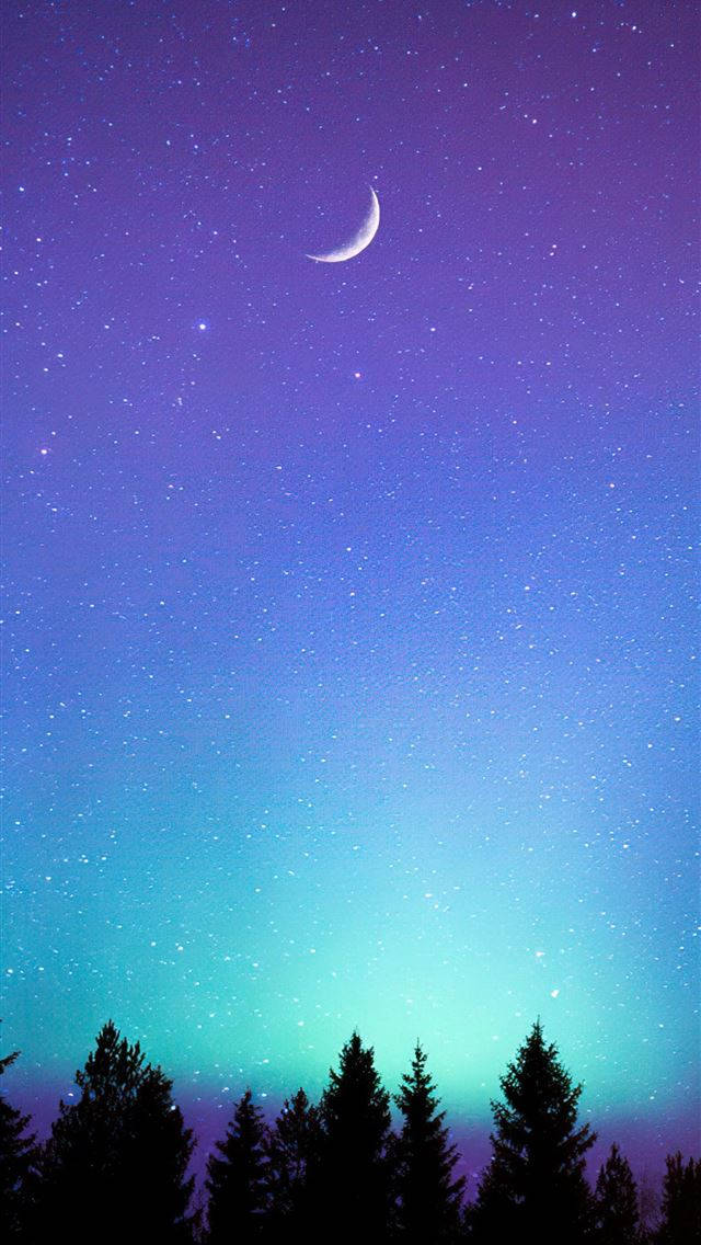Galaxiapúrpura Y Media Luna En El Iphone. Fondo de pantalla